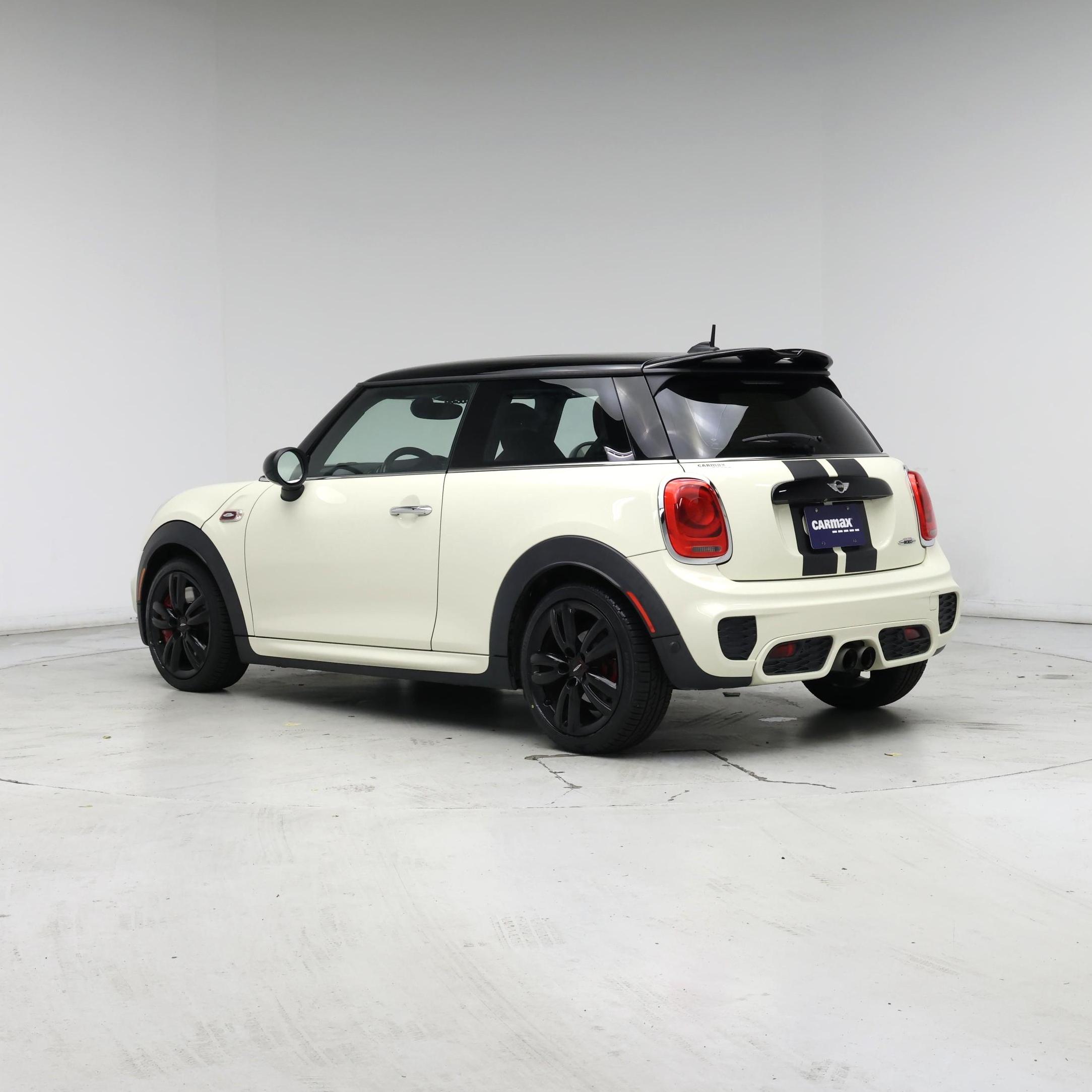 Thumbnail: 2017 MINI Cooper Hardtop - 2