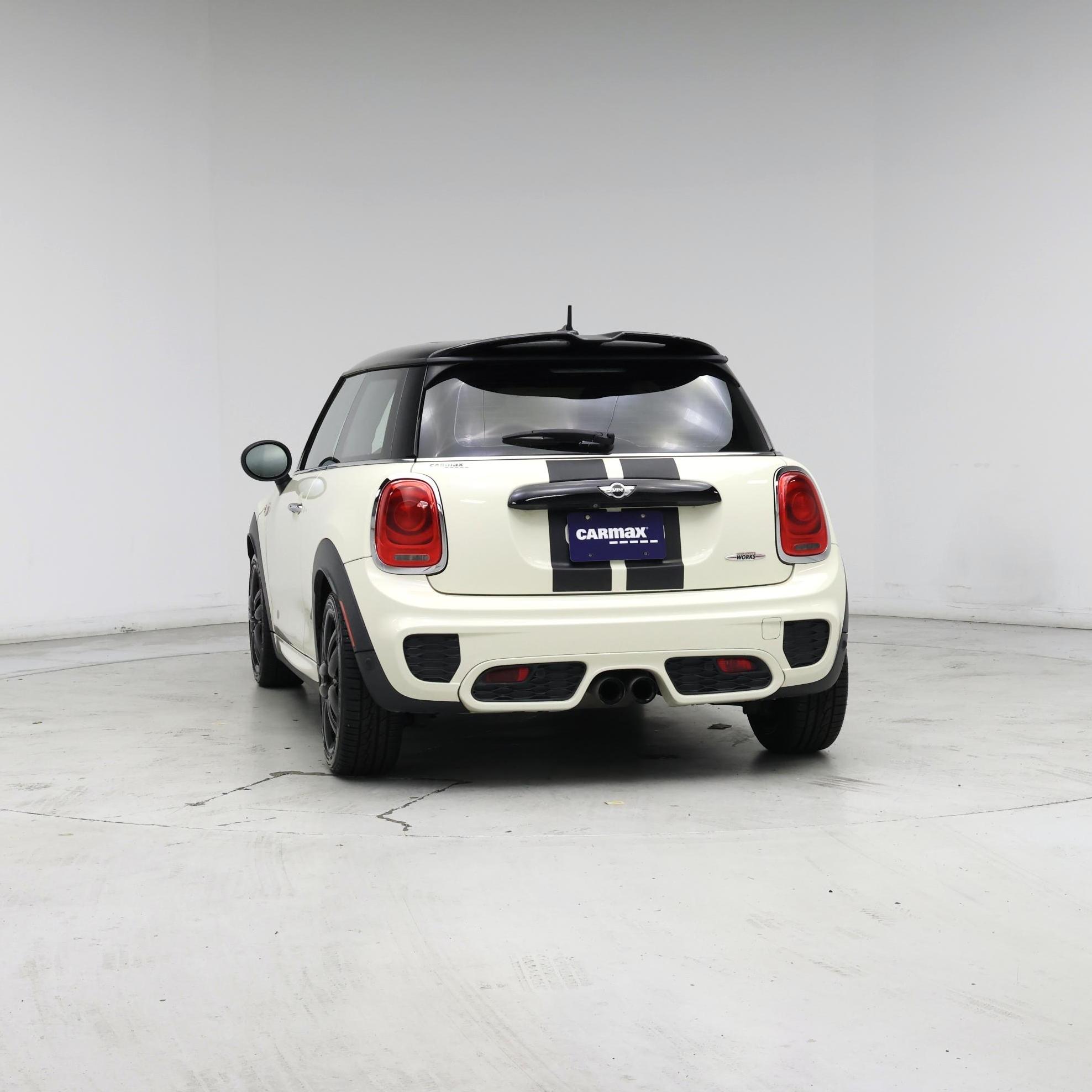 Thumbnail: 2017 MINI Cooper Hardtop - 6