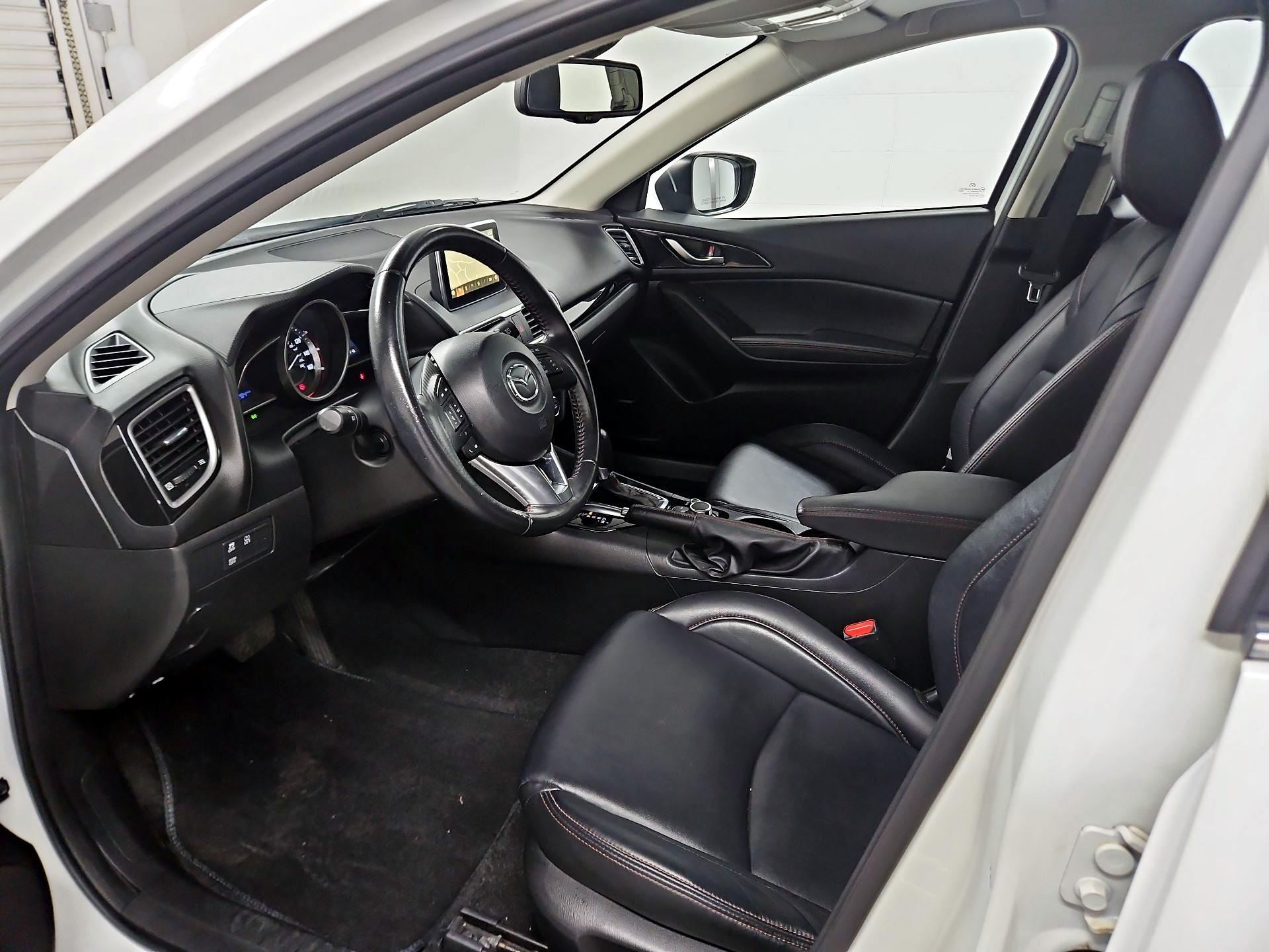 Thumbnail: 2016 Mazda Mazda3 - 11