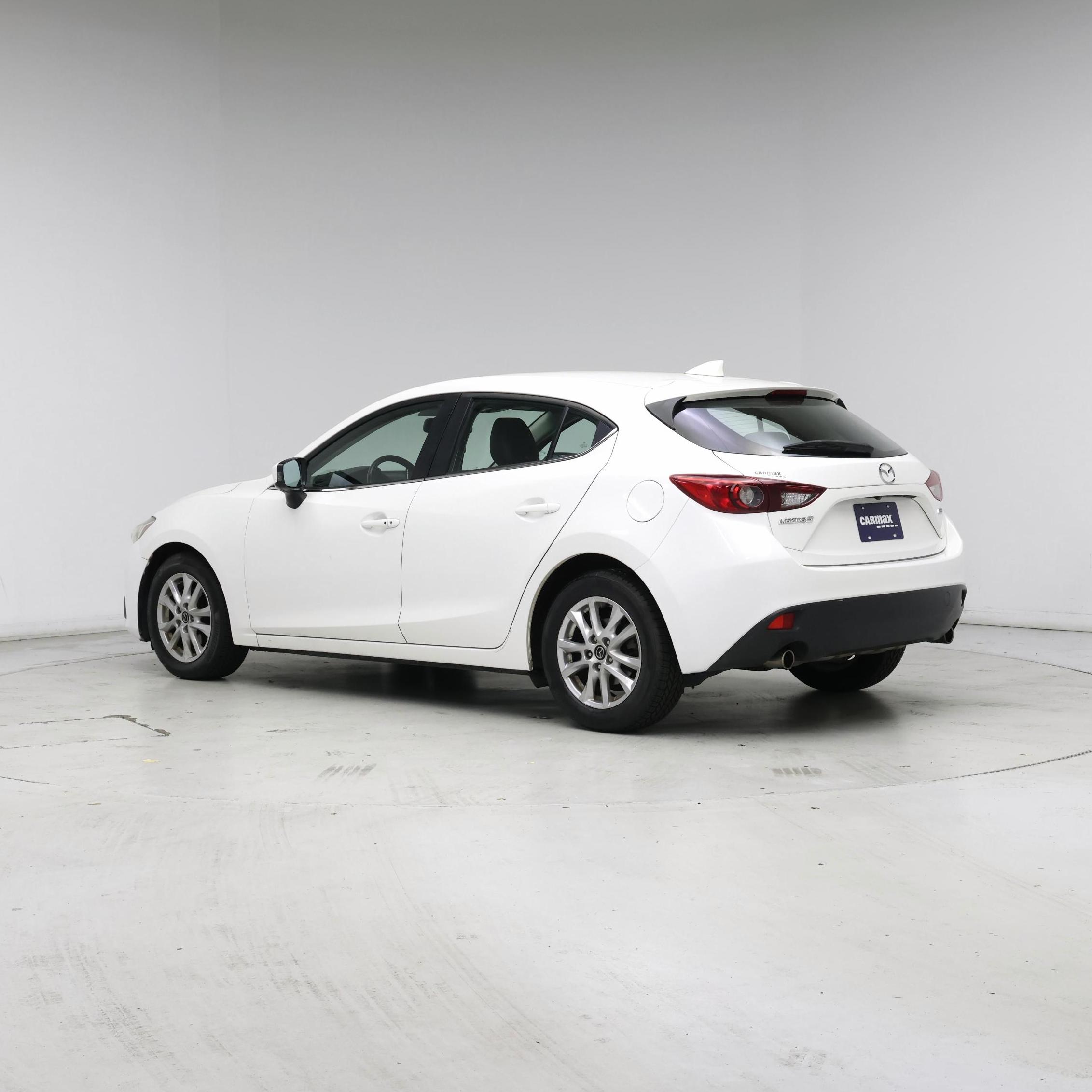 Thumbnail: 2016 Mazda Mazda3 - 2
