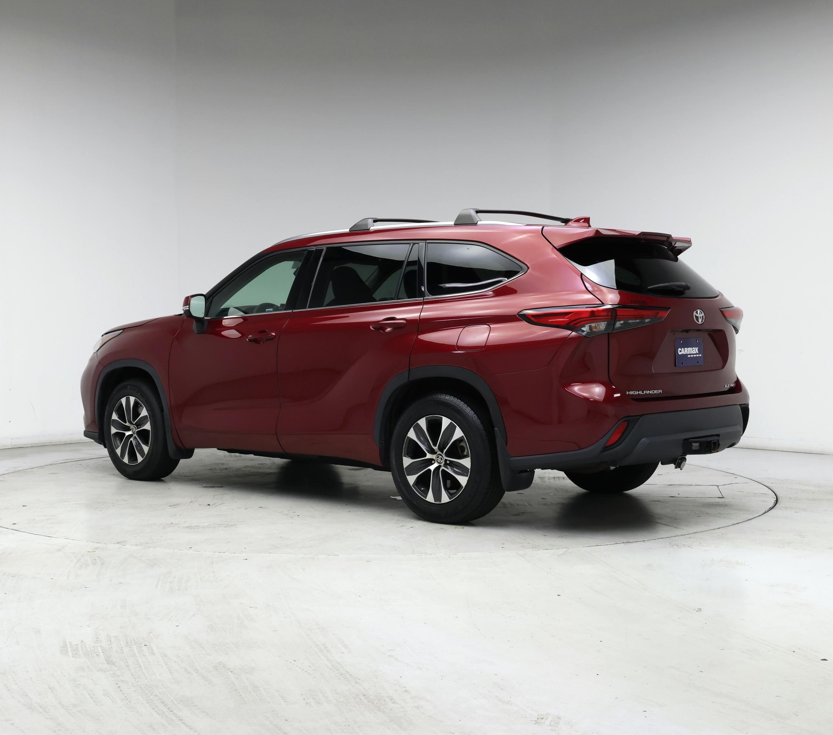 Thumbnail: 2020 Toyota Highlander - 2