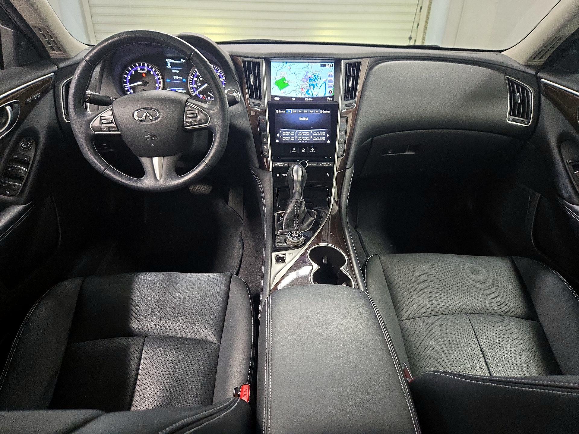 Thumbnail: 2015 INFINITI Q50 - 9