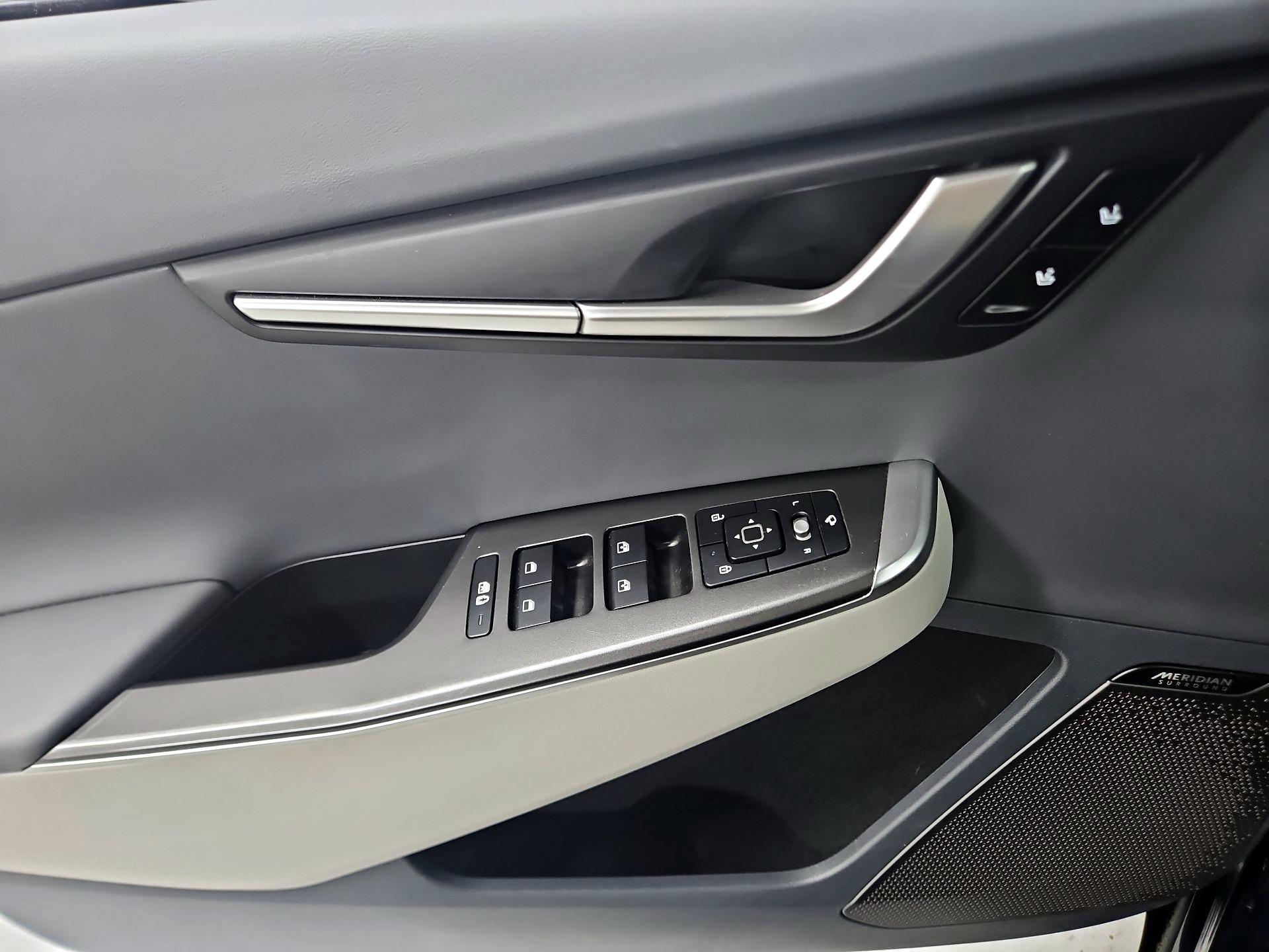 Thumbnail: 2024 Kia EV6 - 12
