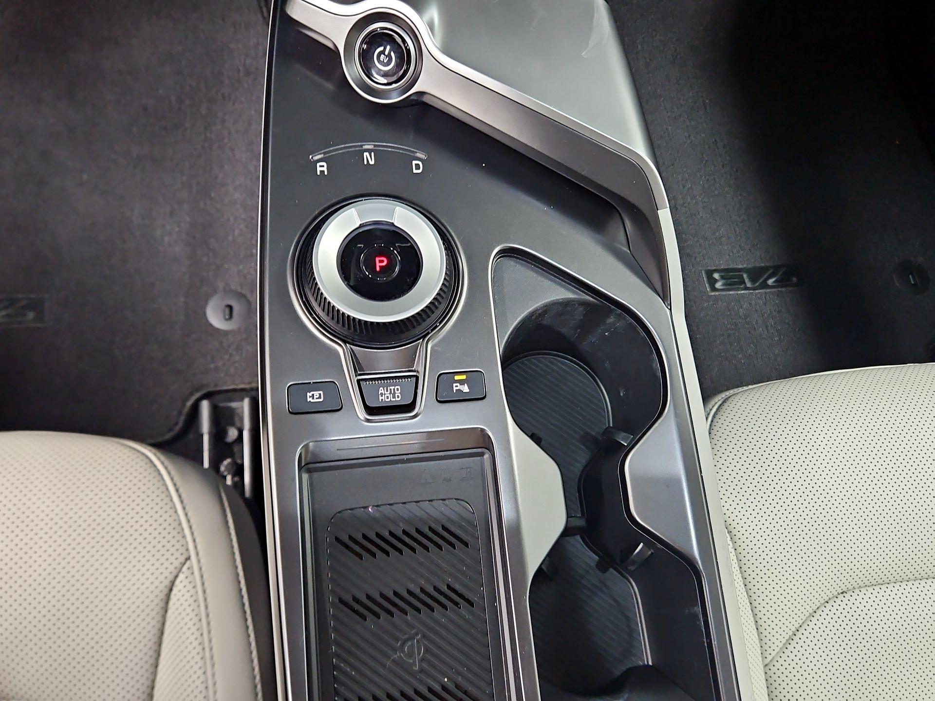 Thumbnail: 2024 Kia EV6 - 18