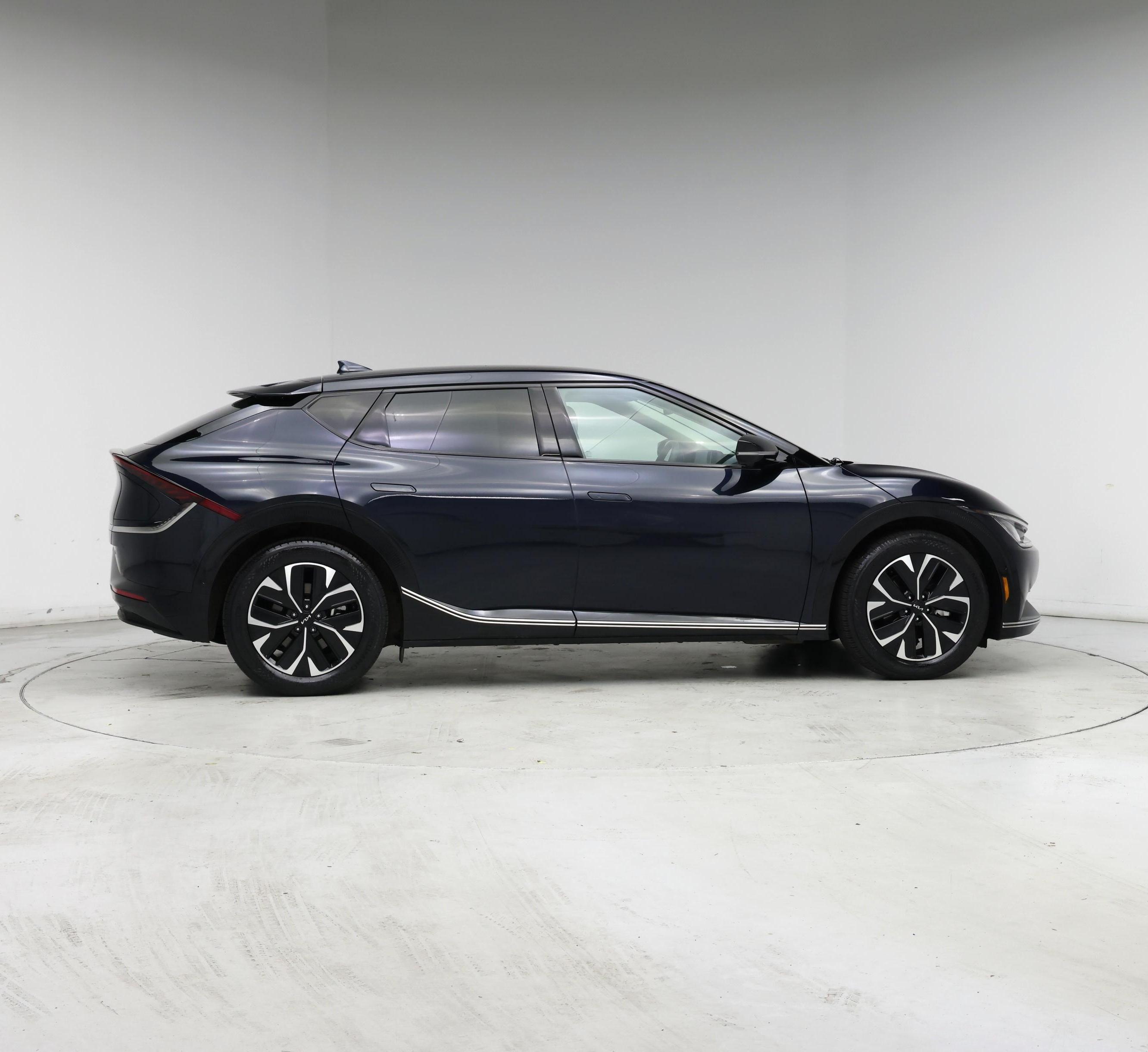 Thumbnail: 2024 Kia EV6 - 7