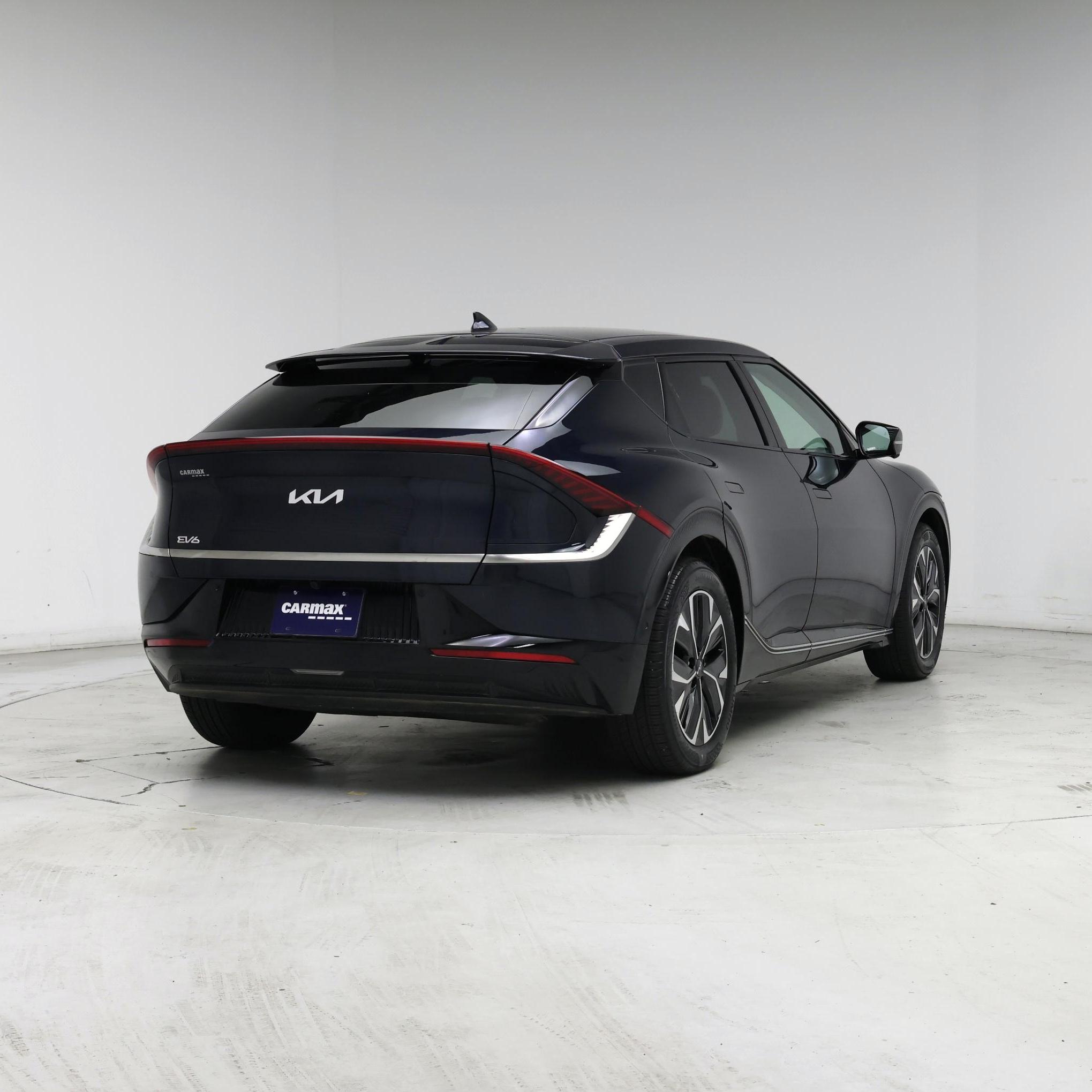 Thumbnail: 2024 Kia EV6 - 8
