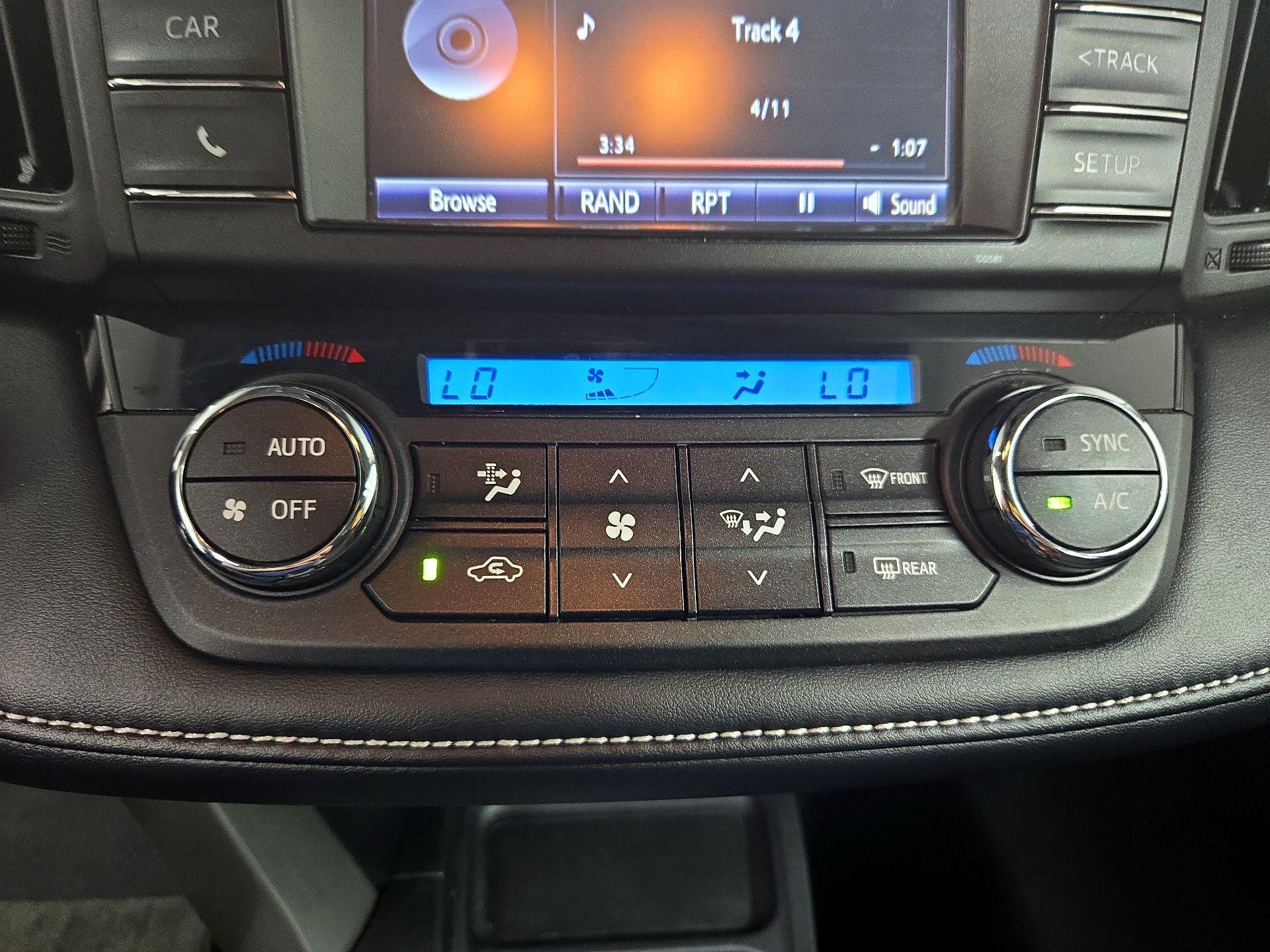 Thumbnail: 2018 Toyota RAV4 - 16