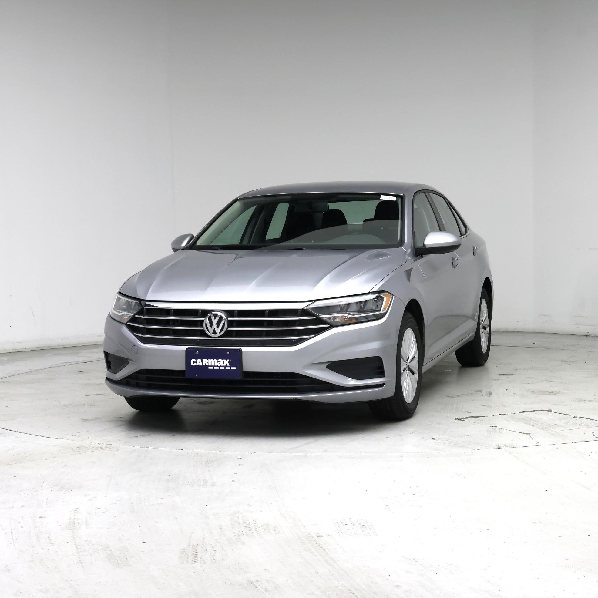 Thumbnail: 2019 Volkswagen Jetta - 4