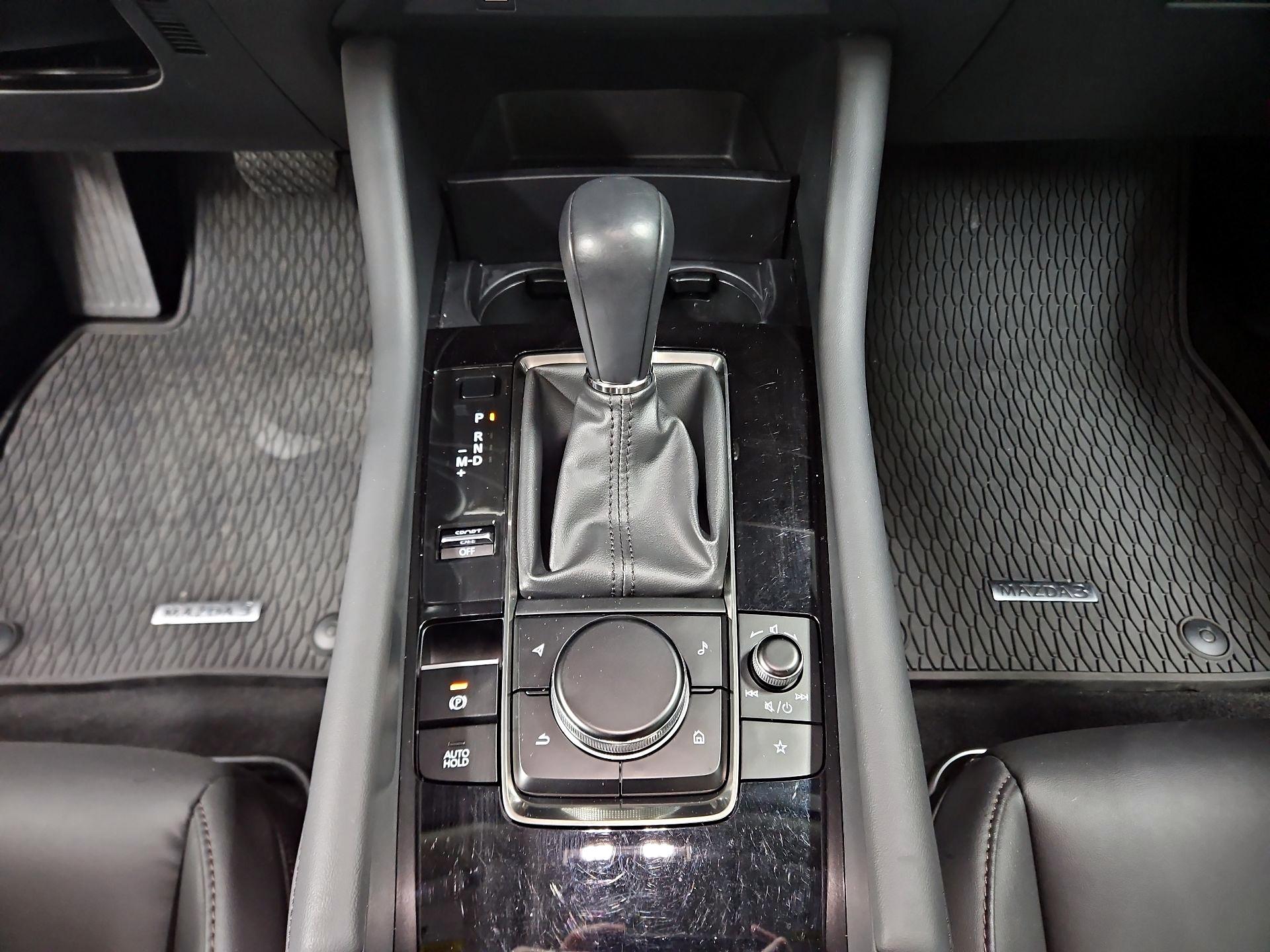 Thumbnail: 2019 Mazda Mazda3 - 17