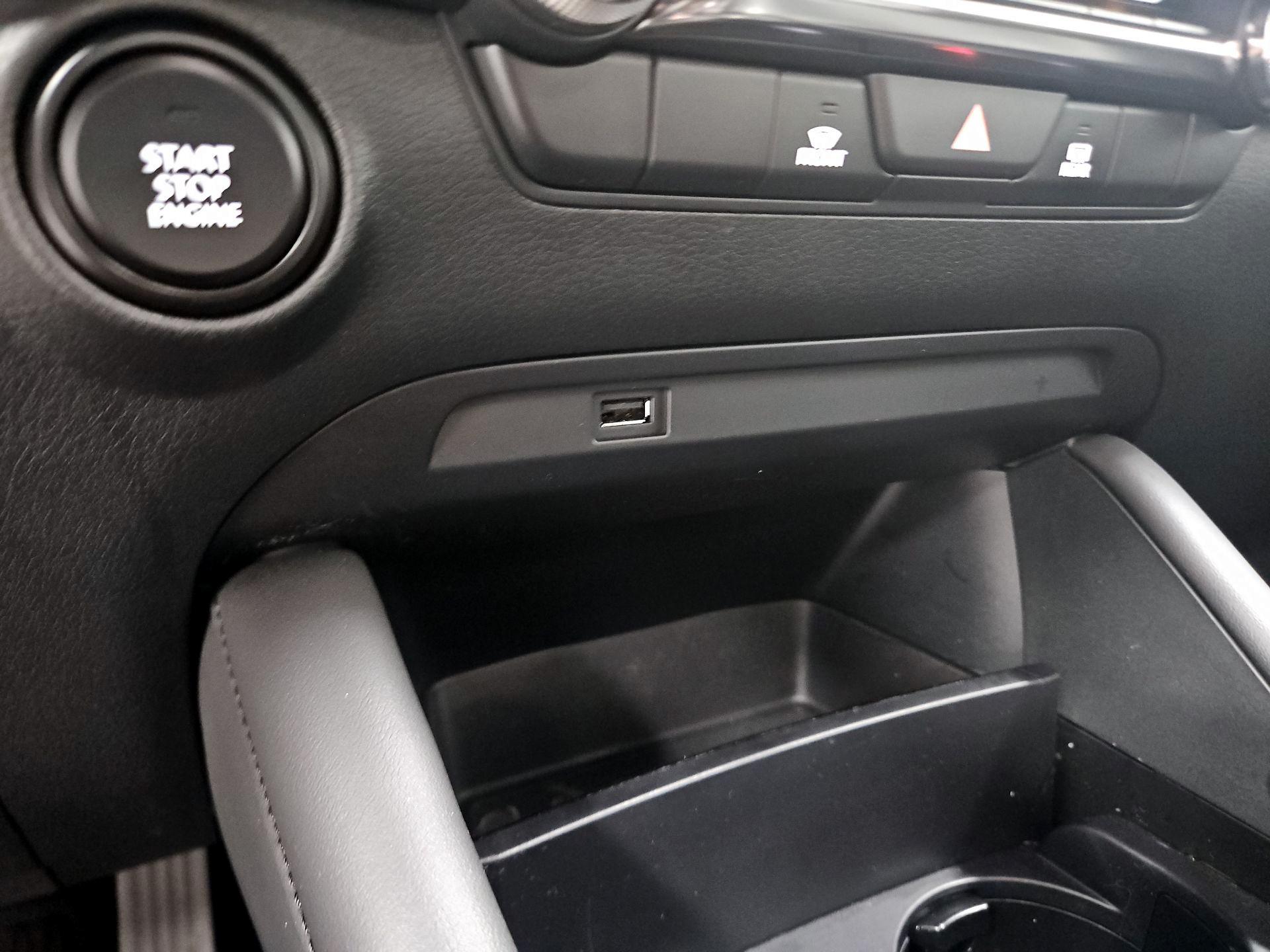 Thumbnail: 2019 Mazda Mazda3 - 18