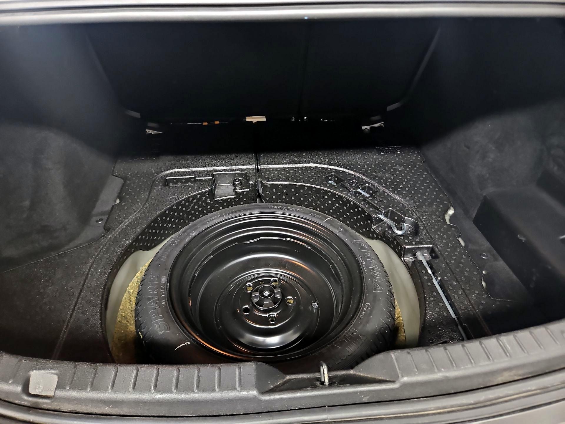 Thumbnail: 2019 Mazda Mazda3 - 20