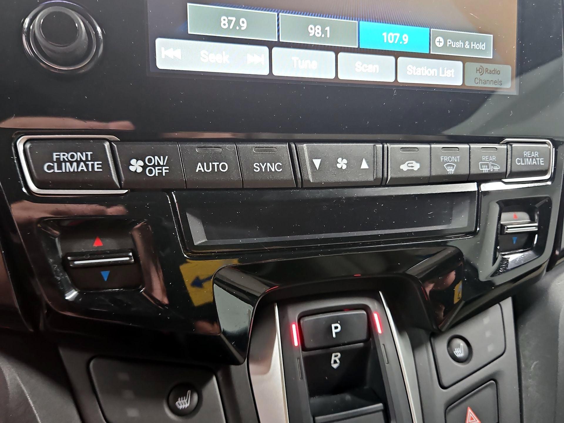 Thumbnail: 2020 Honda Odyssey - 17