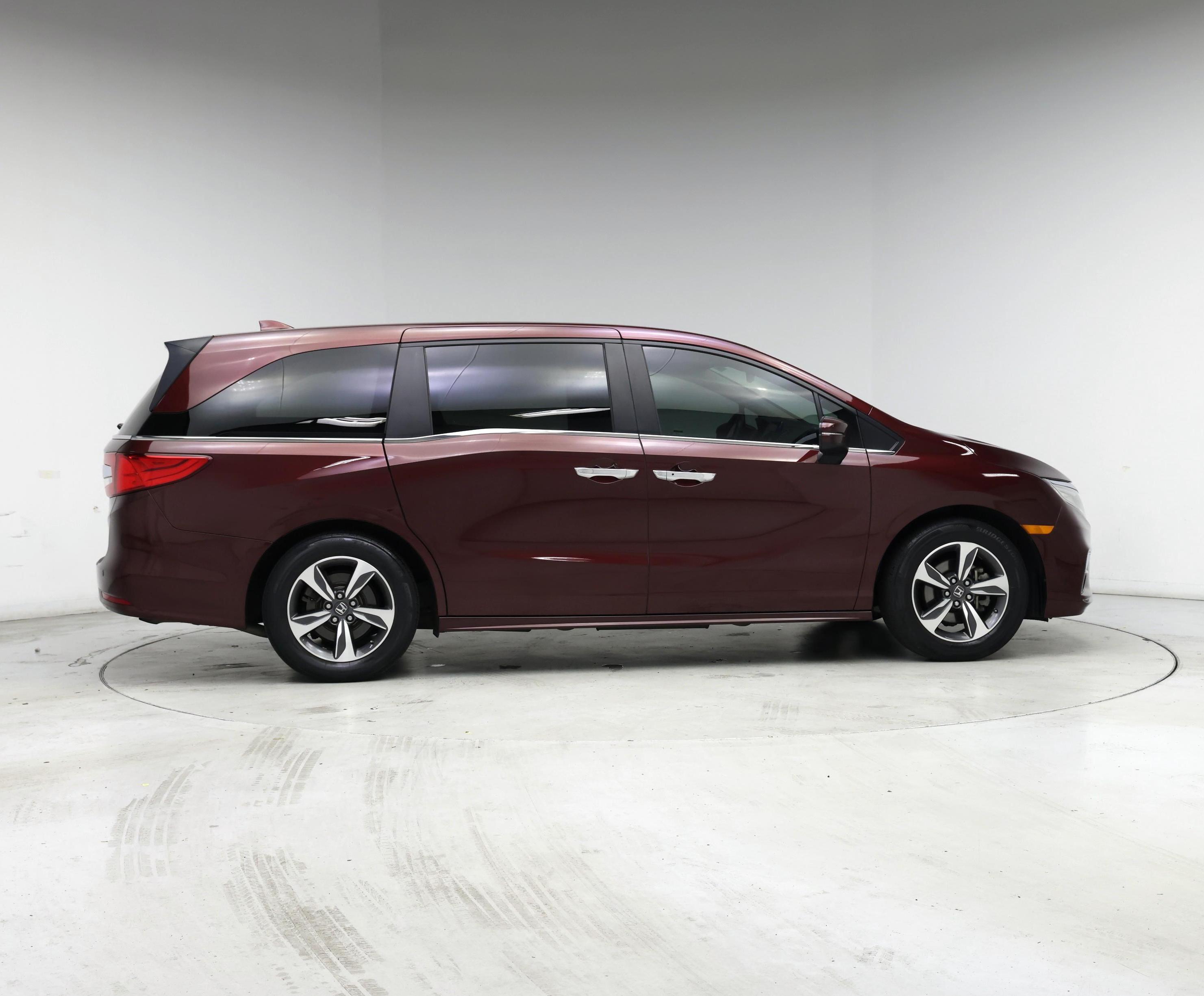 Thumbnail: 2020 Honda Odyssey - 7