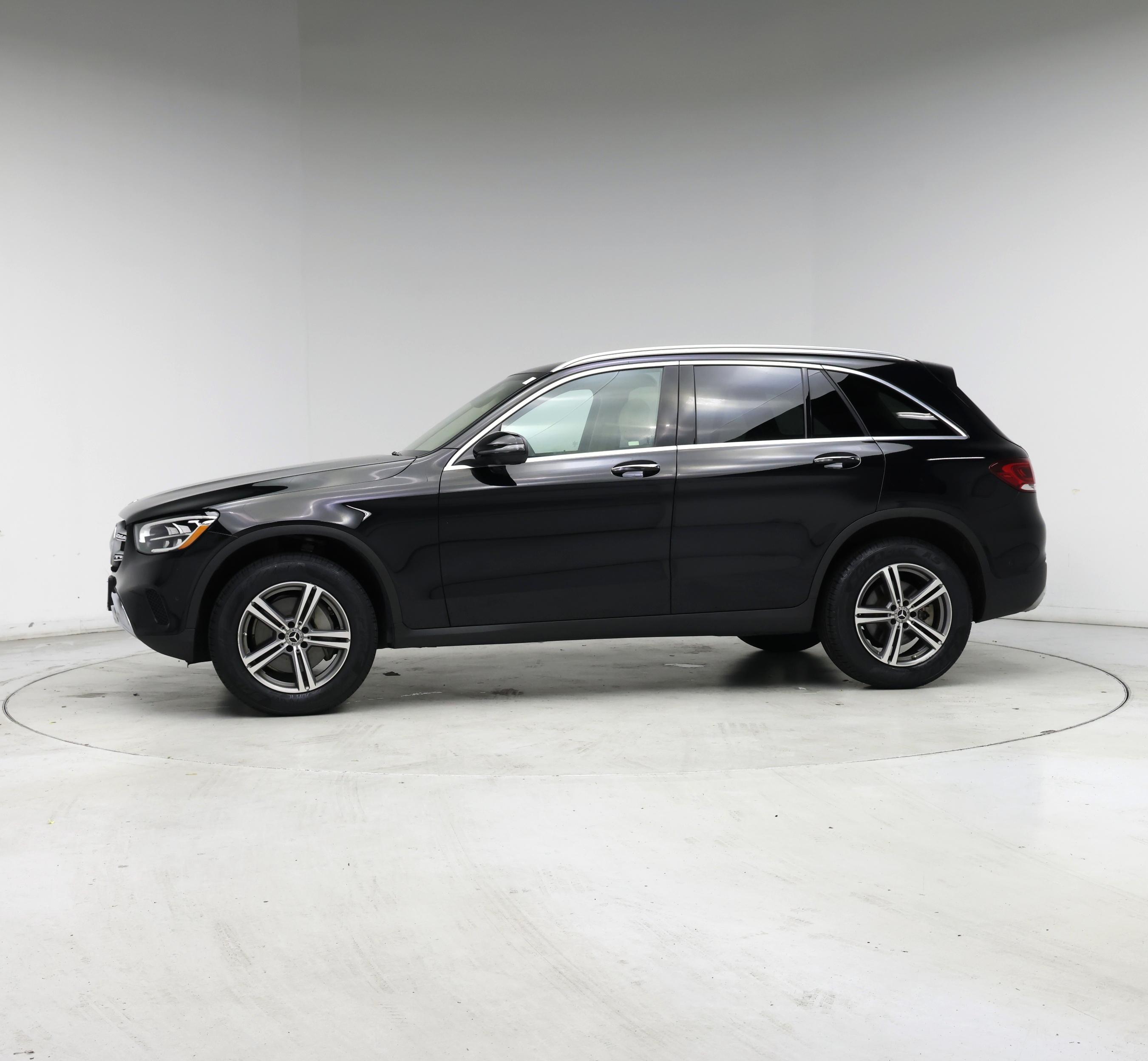 Thumbnail: 2020 Mercedes-Benz GLC - 3