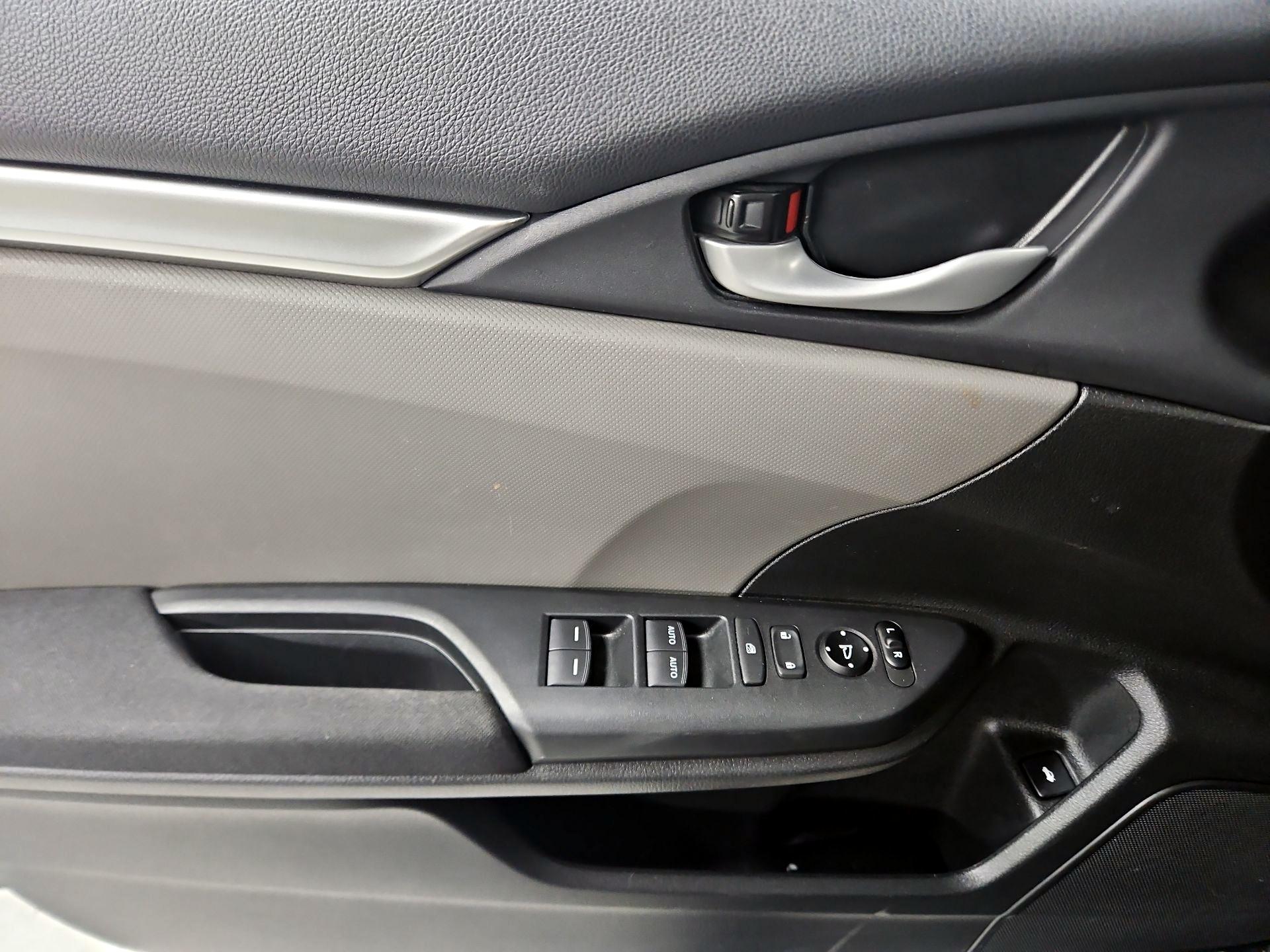 Thumbnail: 2020 Honda Civic - 12