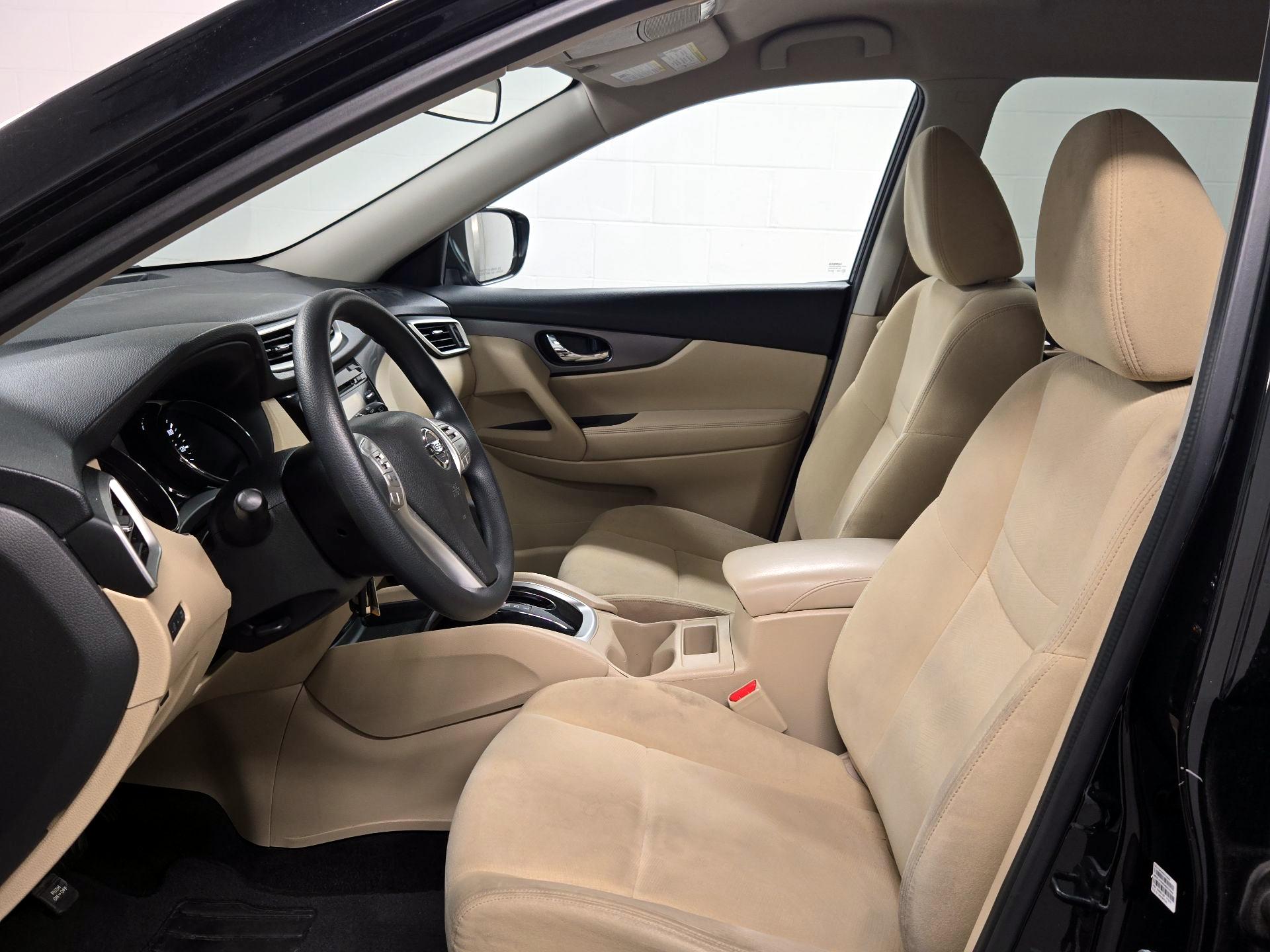Thumbnail: 2016 Nissan Rogue - 11
