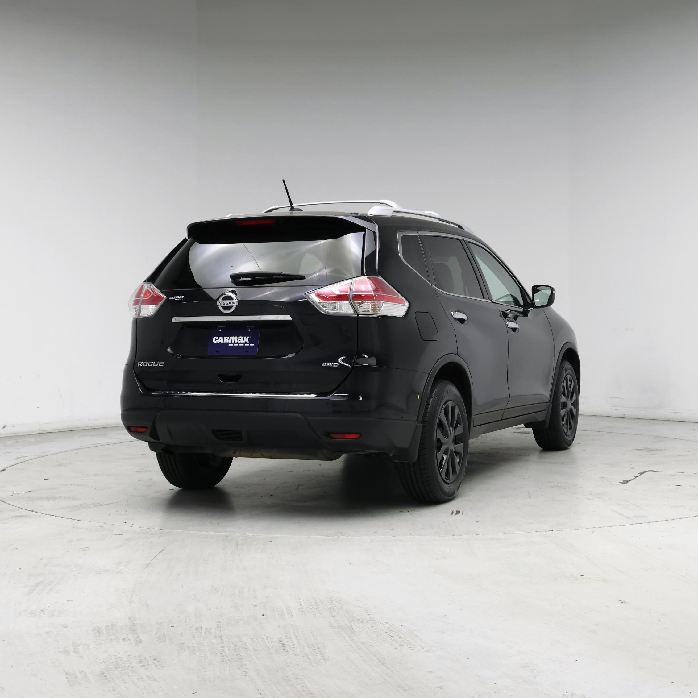 Thumbnail: 2016 Nissan Rogue - 8