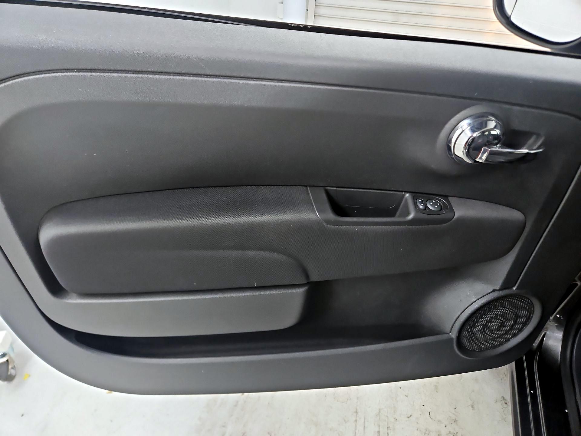 Thumbnail: 2016 Fiat 500 - 12