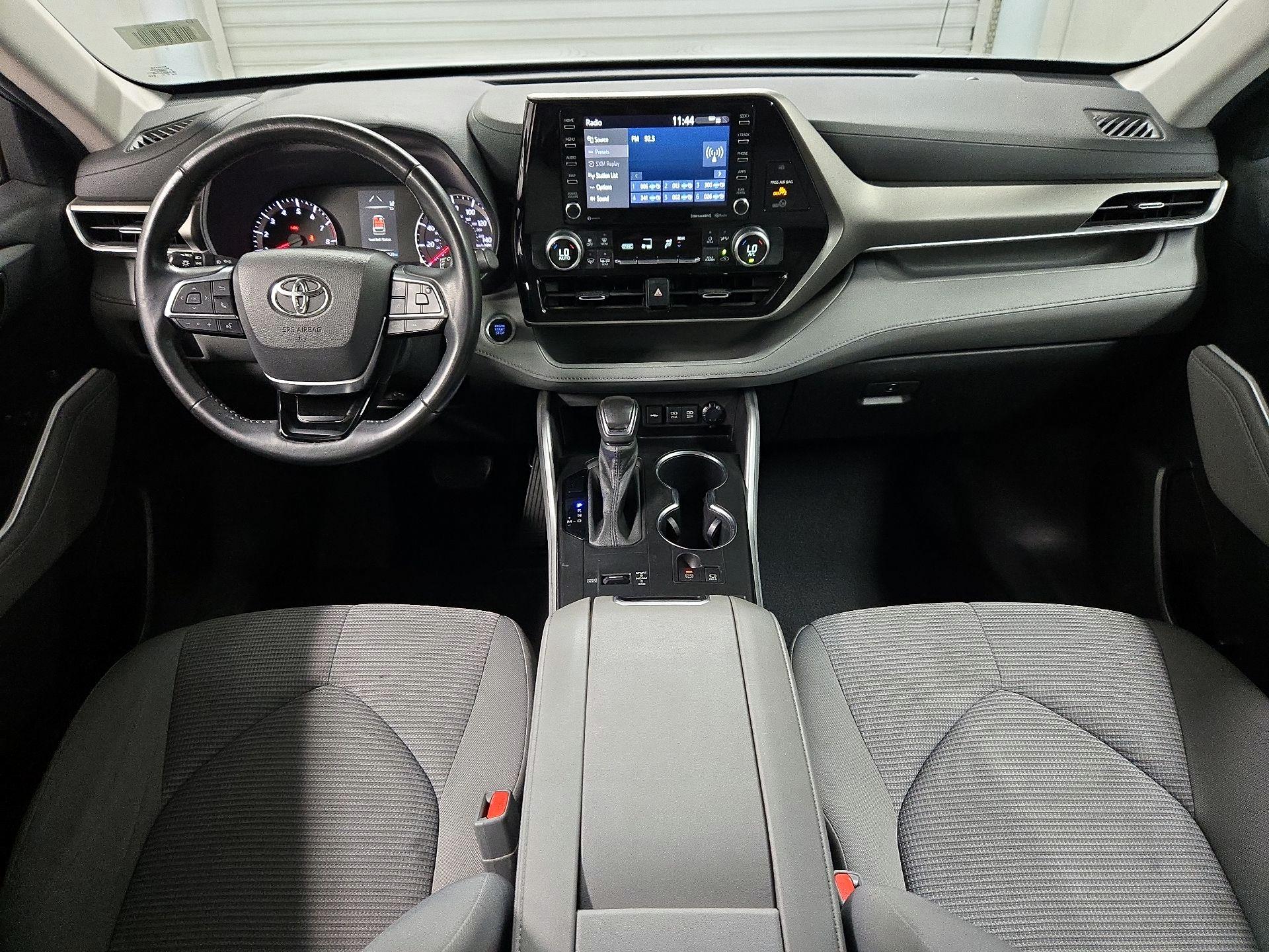 Thumbnail: 2021 Toyota Highlander - 9