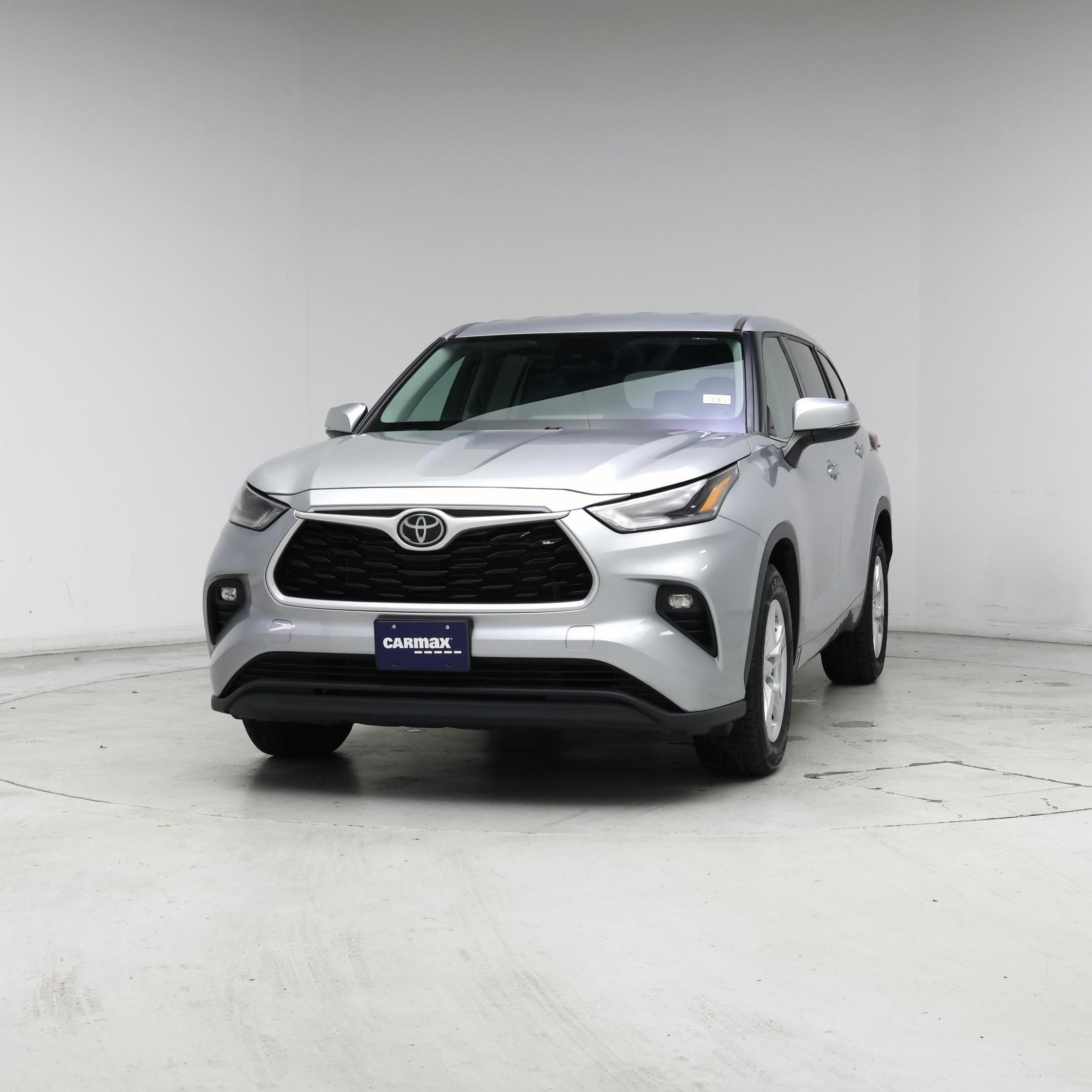 Thumbnail: 2021 Toyota Highlander - 4