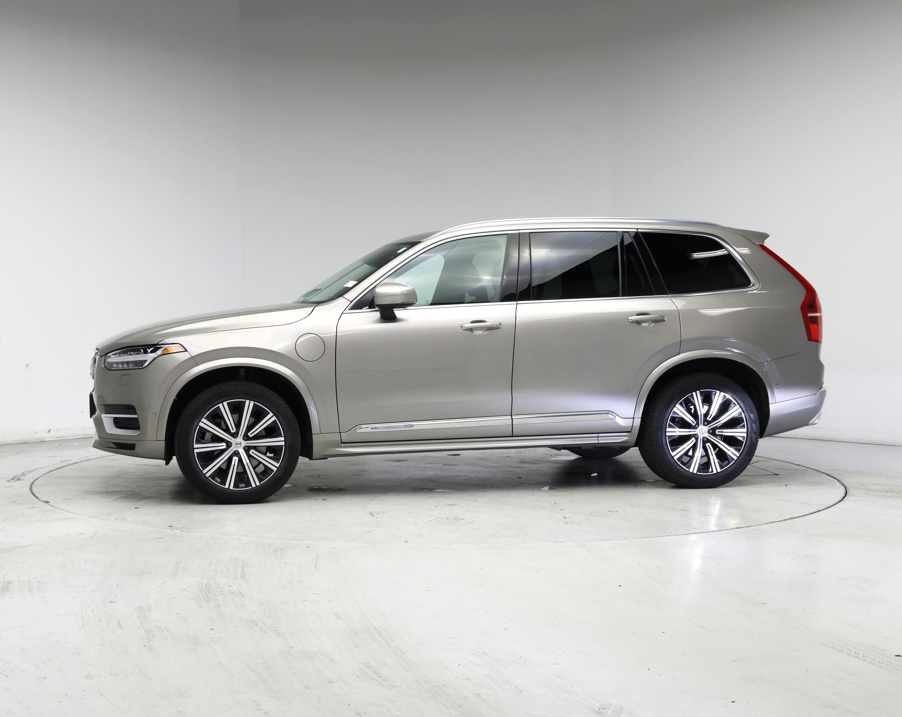 Thumbnail: 2021 Volvo XC90 - 3