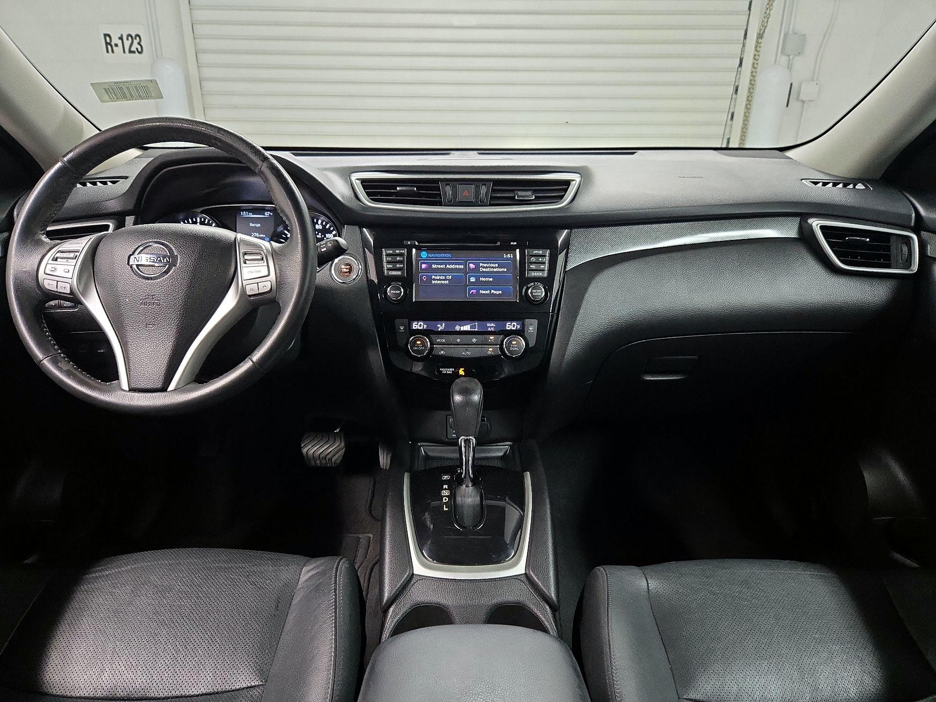 Thumbnail: 2015 Nissan Rogue - 9