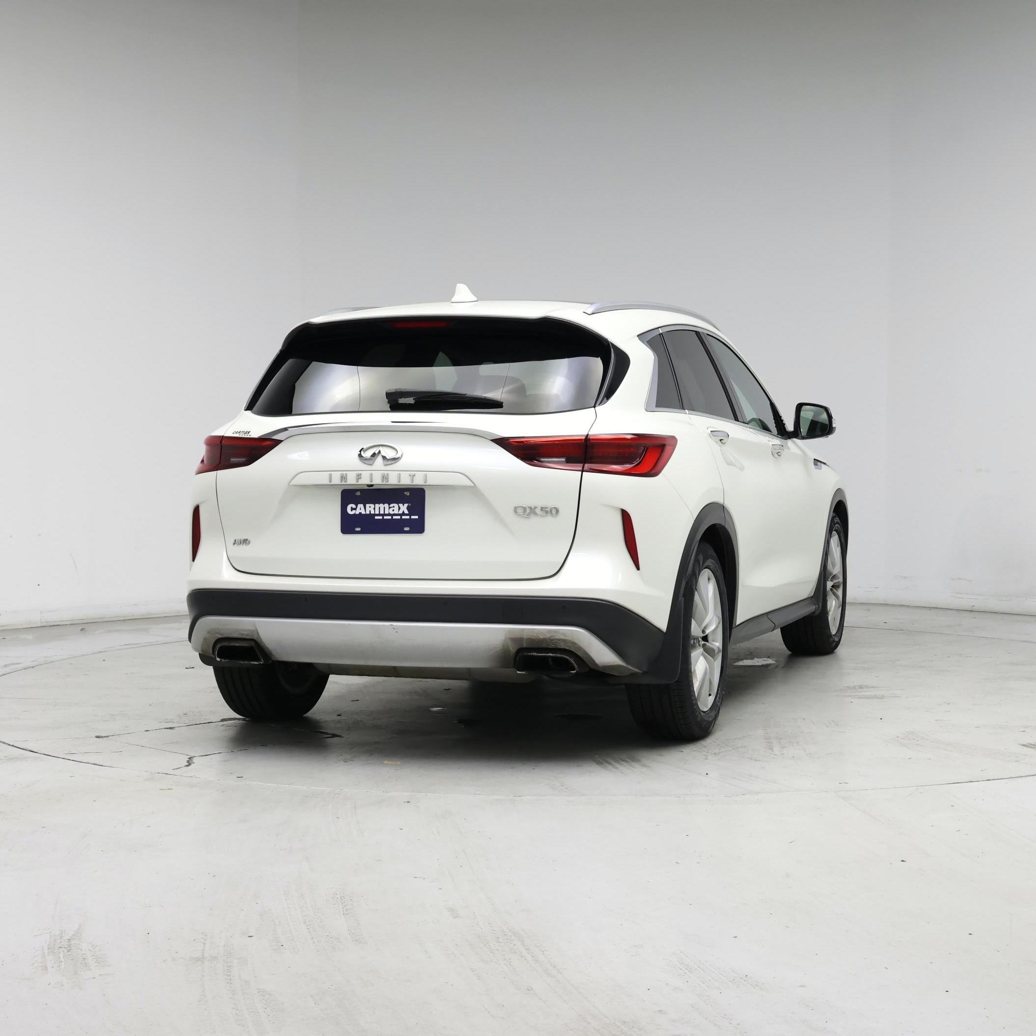 Thumbnail: 2019 INFINITI QX50 - 8