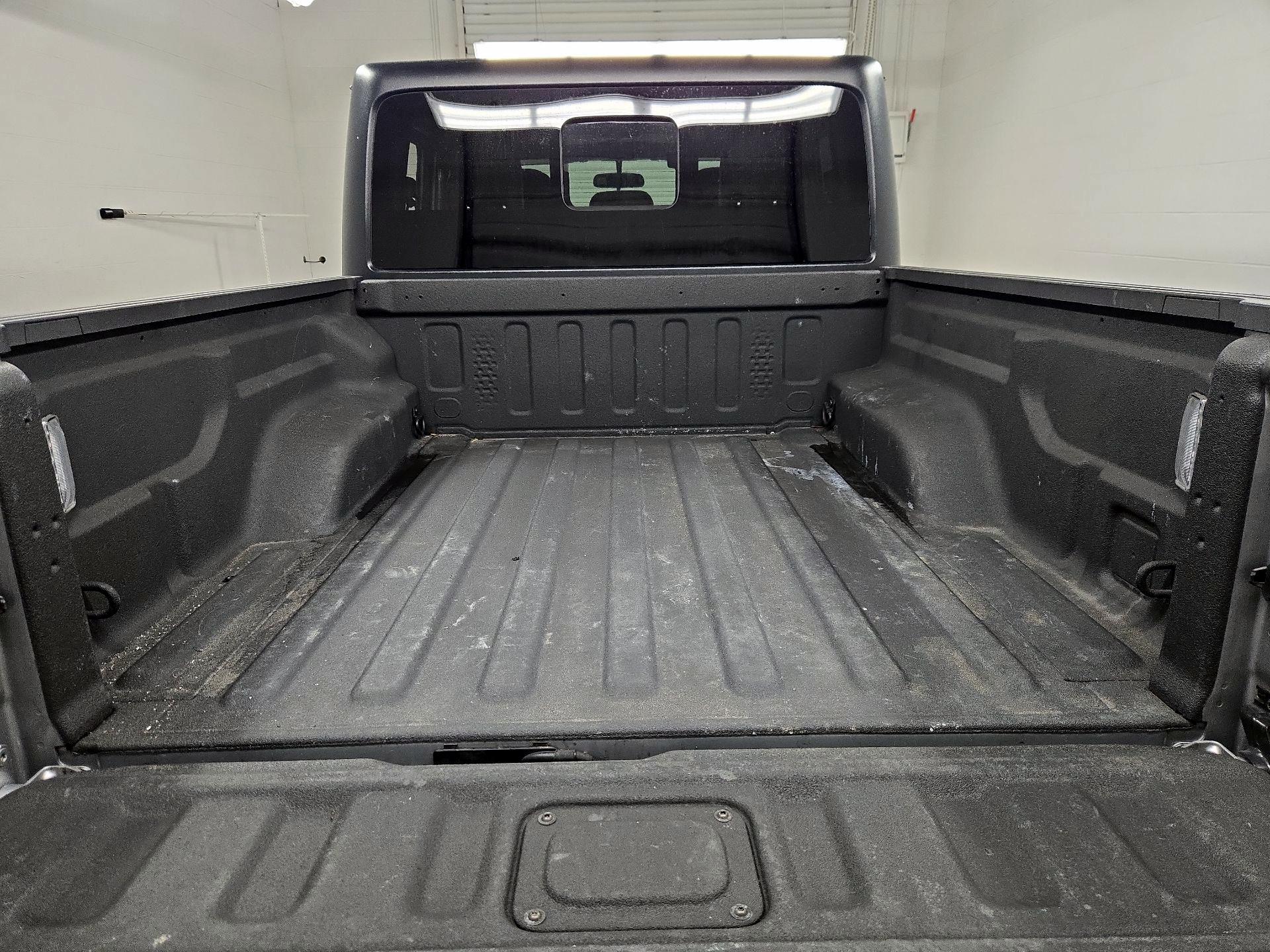 Thumbnail: 2021 Jeep Gladiator - 20