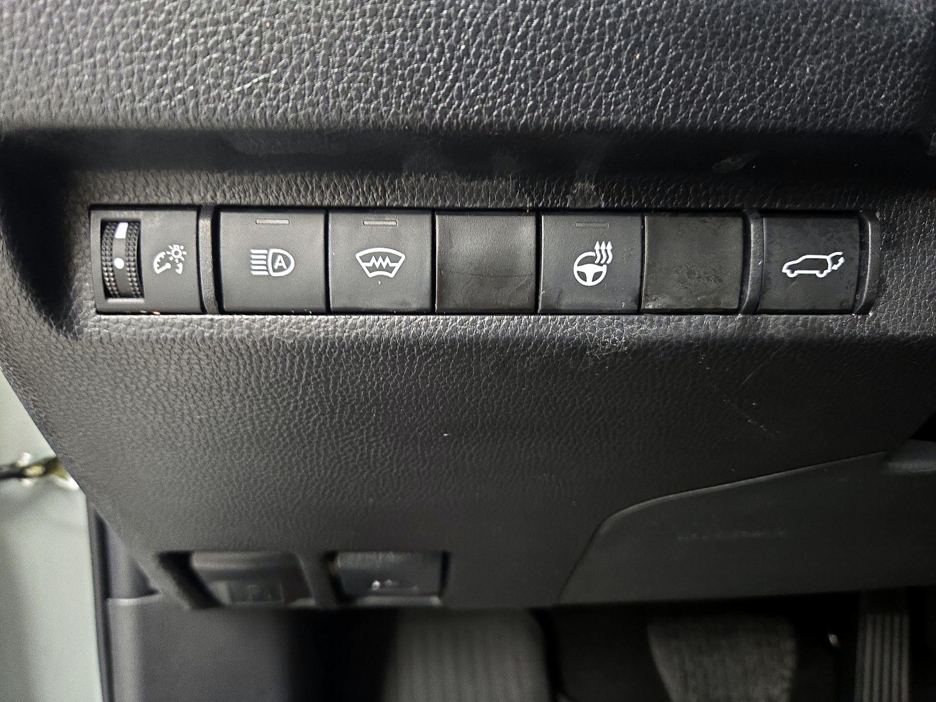 Thumbnail: 2023 Toyota RAV4 - 13