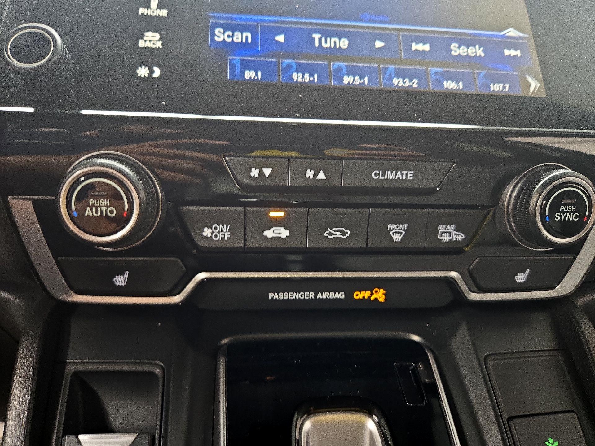 Thumbnail: 2019 Honda CR-V - 17