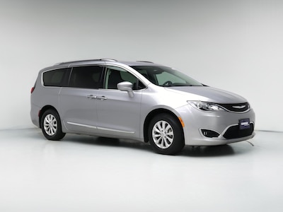 Silver 2018 Chrysler Pacifica Touring L
