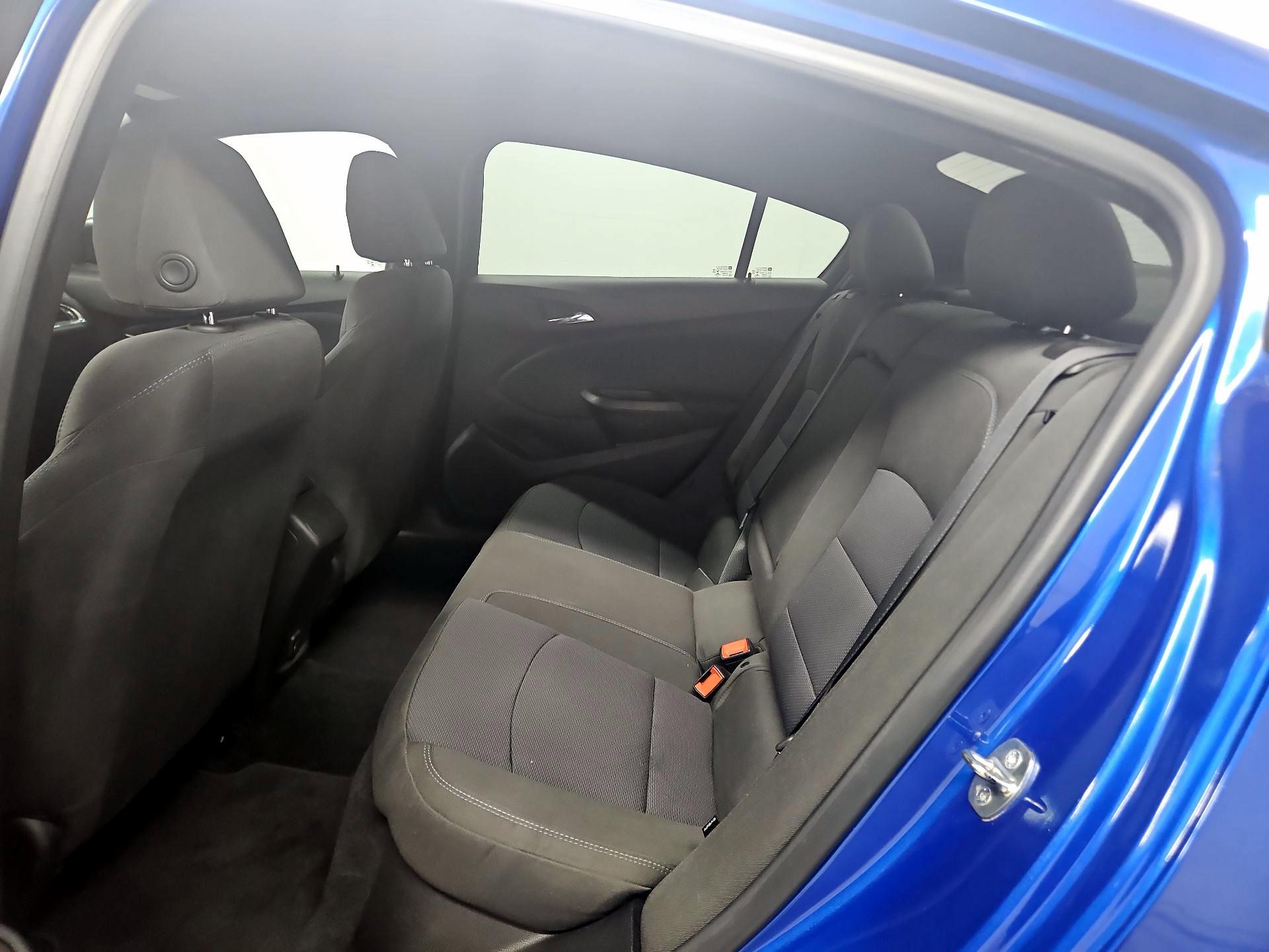 Thumbnail: 2019 Chevrolet Cruze - 19