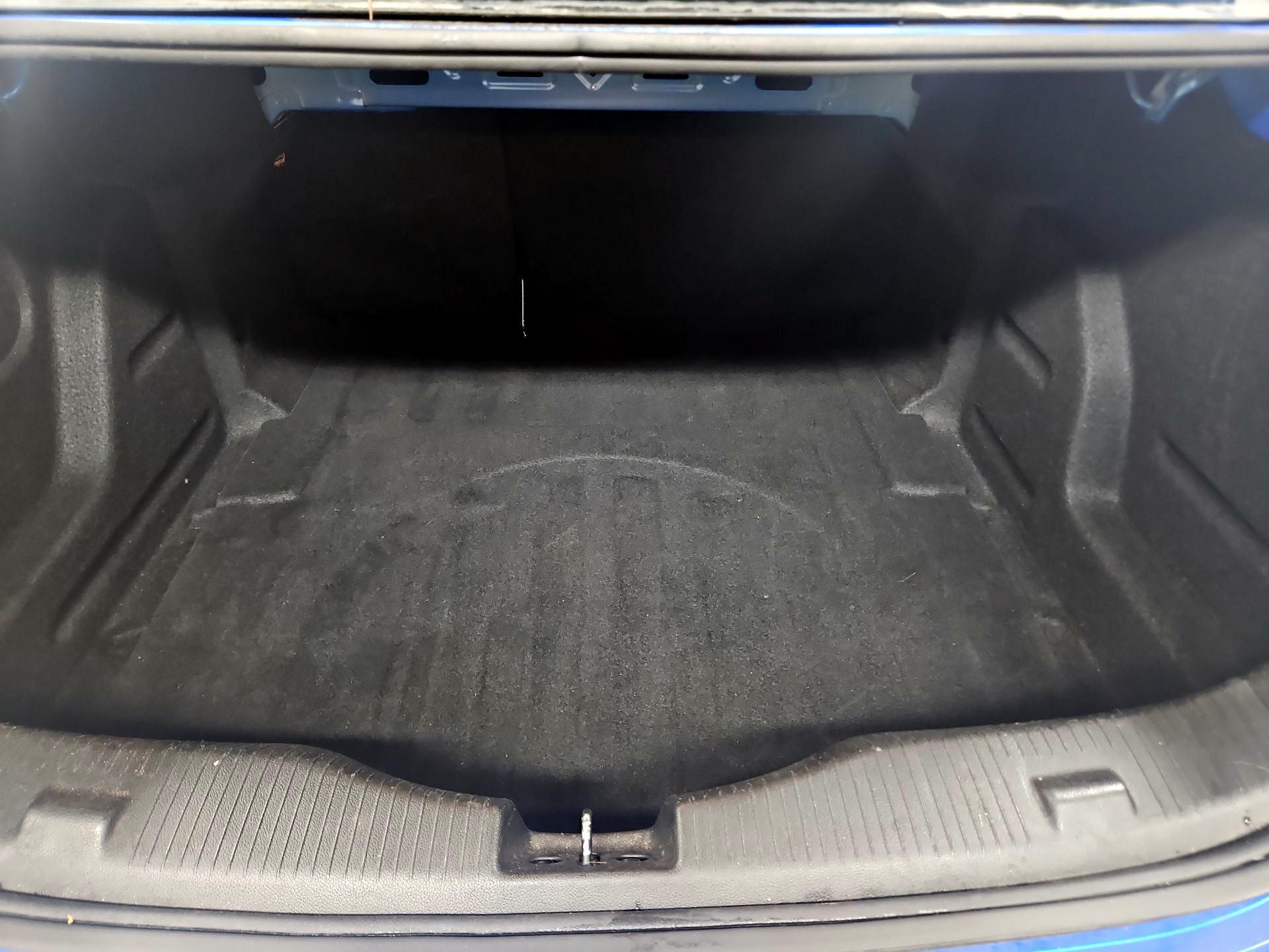 Thumbnail: 2019 Chevrolet Cruze - 20