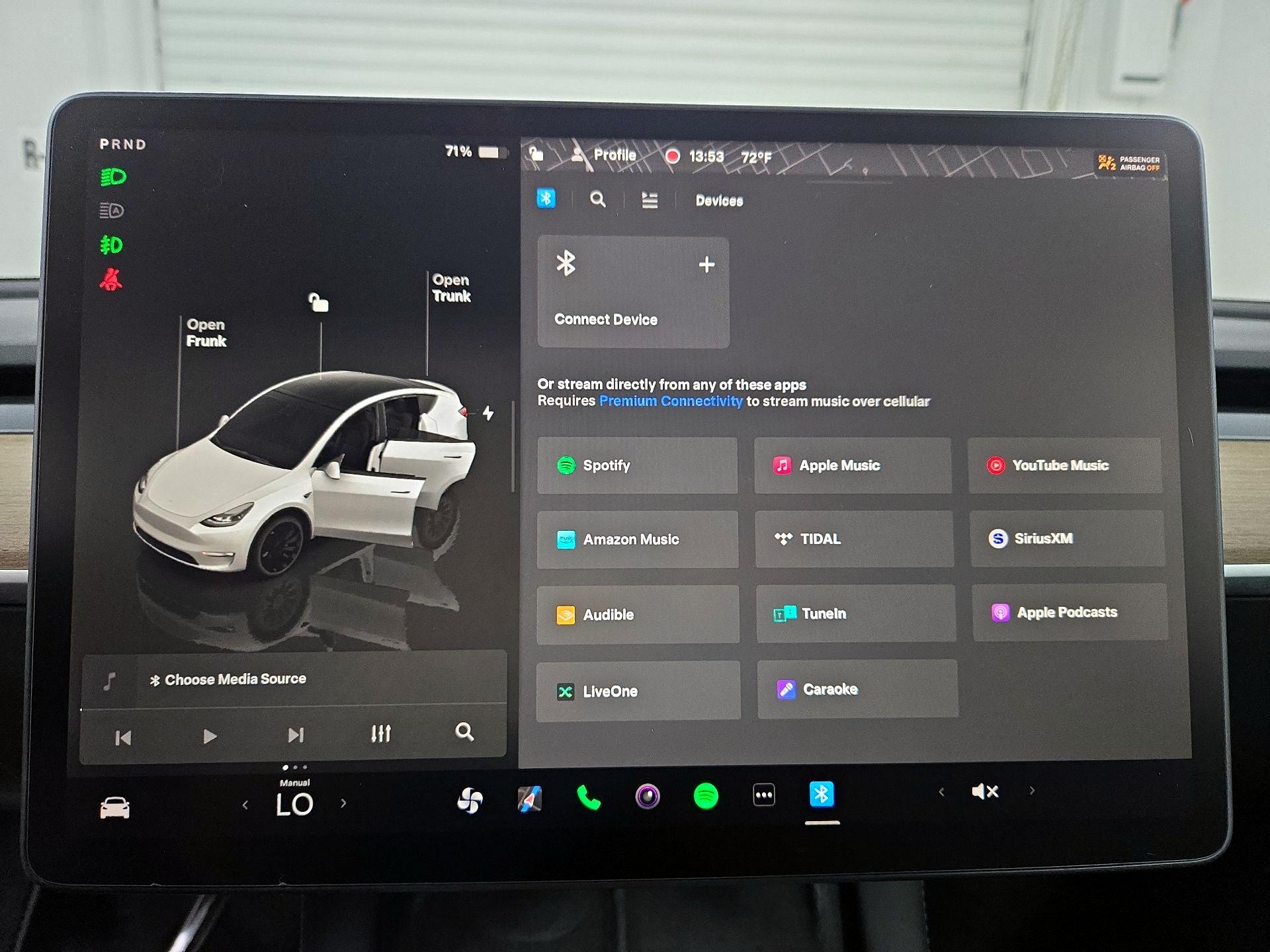 Thumbnail: 2022 Tesla Model Y - 15