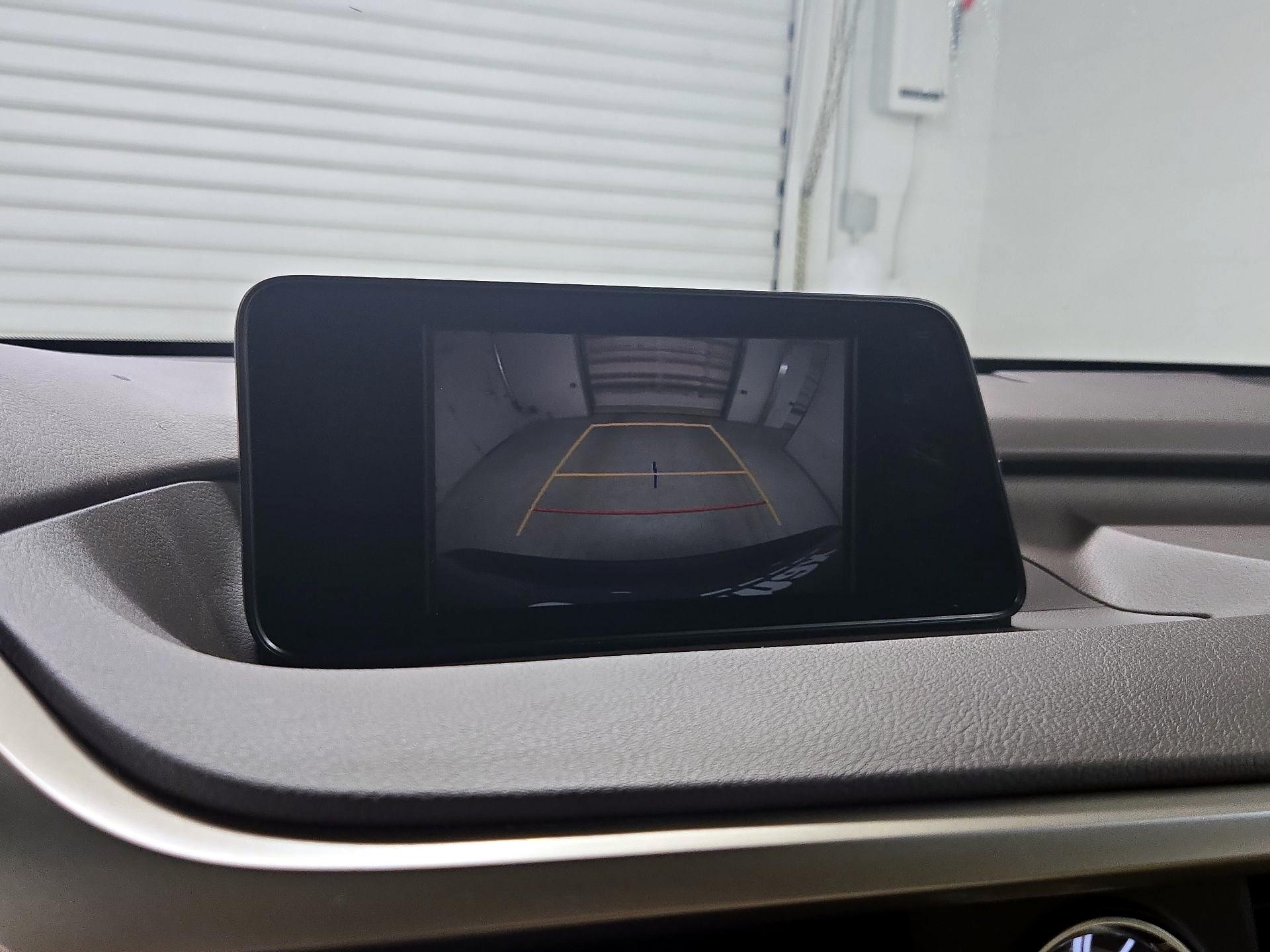 Thumbnail: 2017 Lexus RX - 14