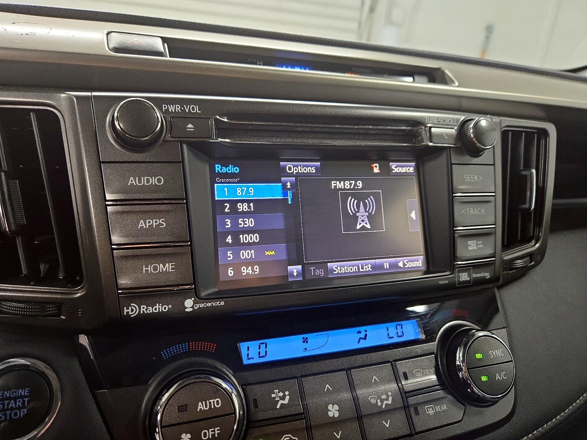 Thumbnail: 2015 Toyota RAV4 - 15