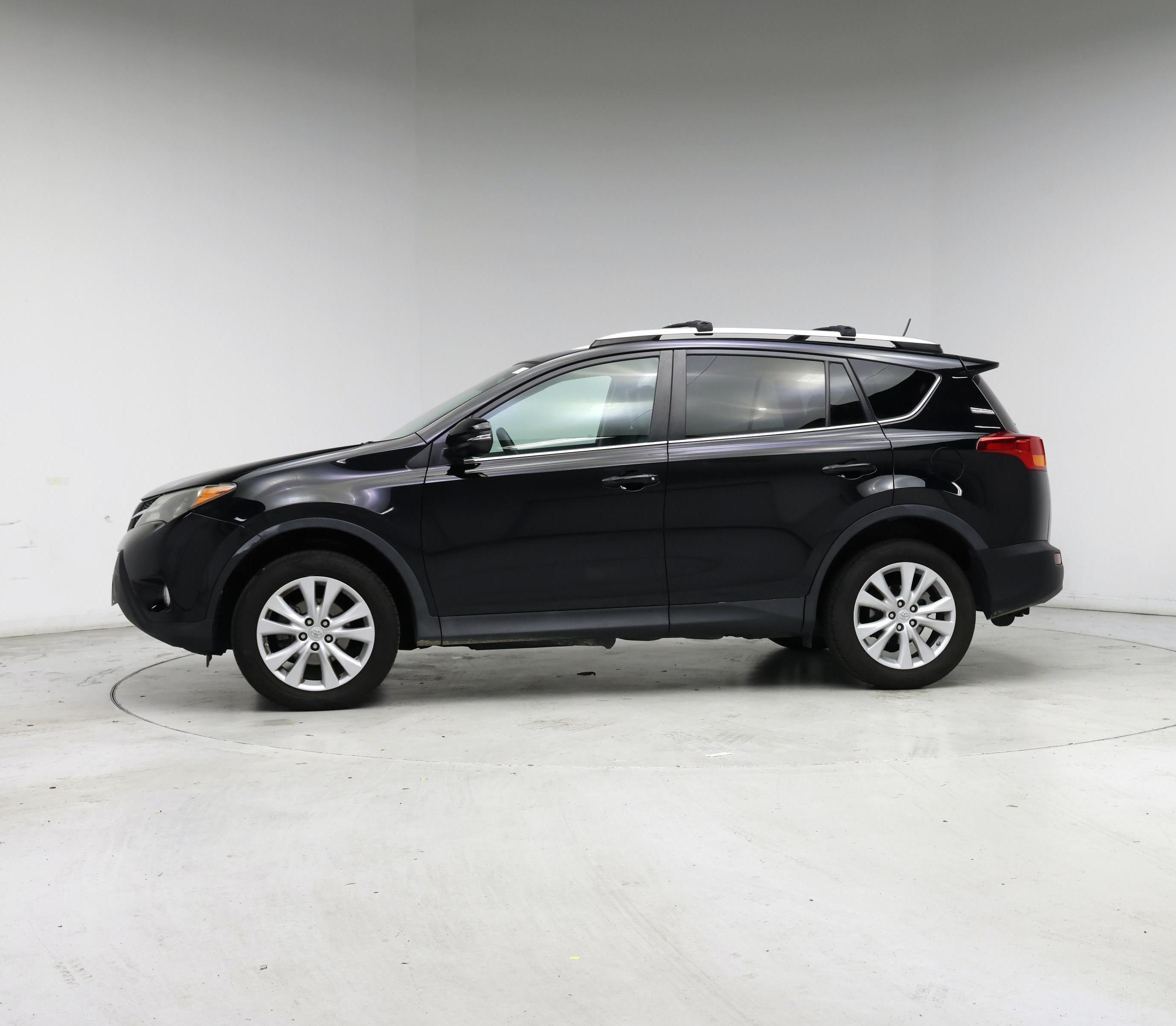 Thumbnail: 2015 Toyota RAV4 - 3