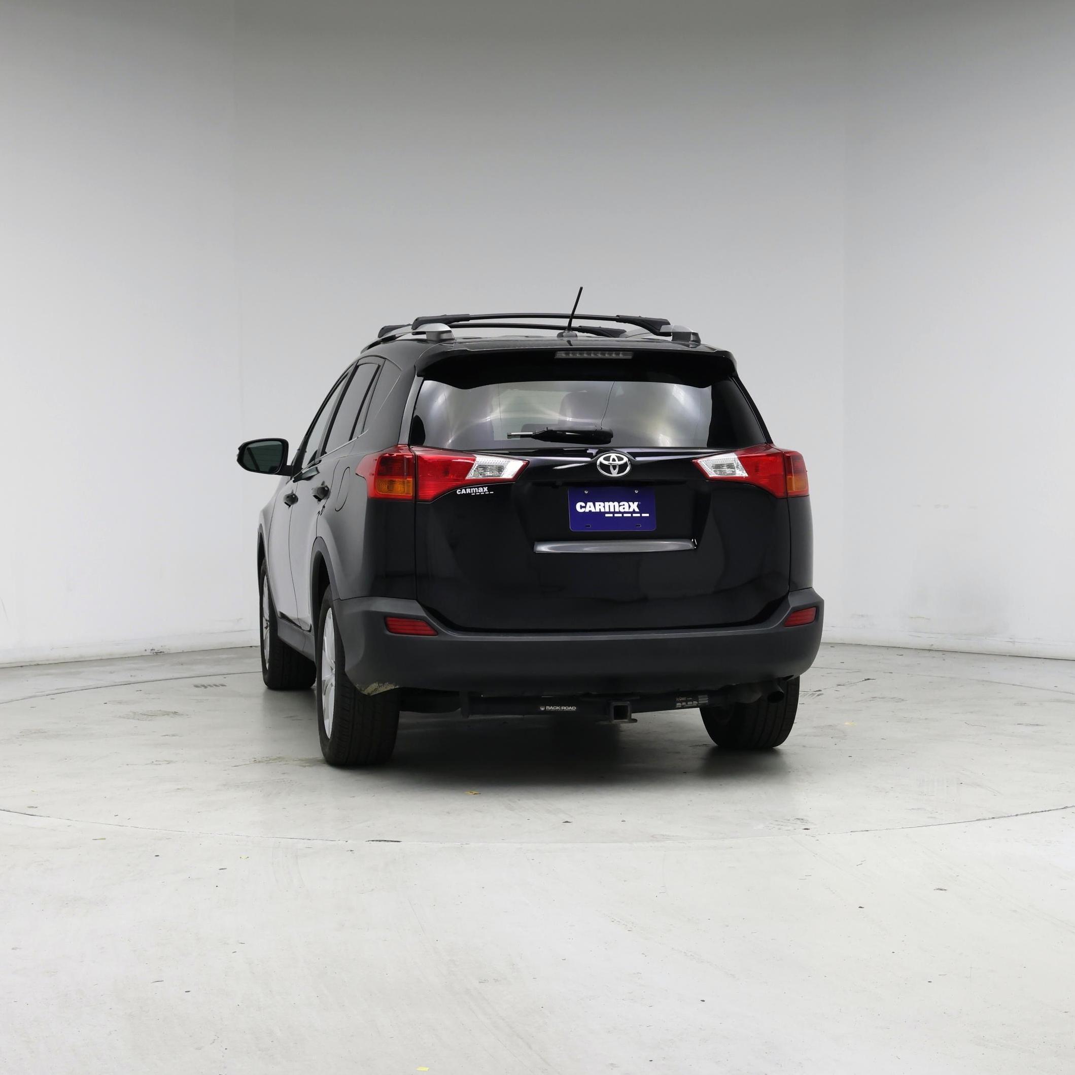 Thumbnail: 2015 Toyota RAV4 - 6