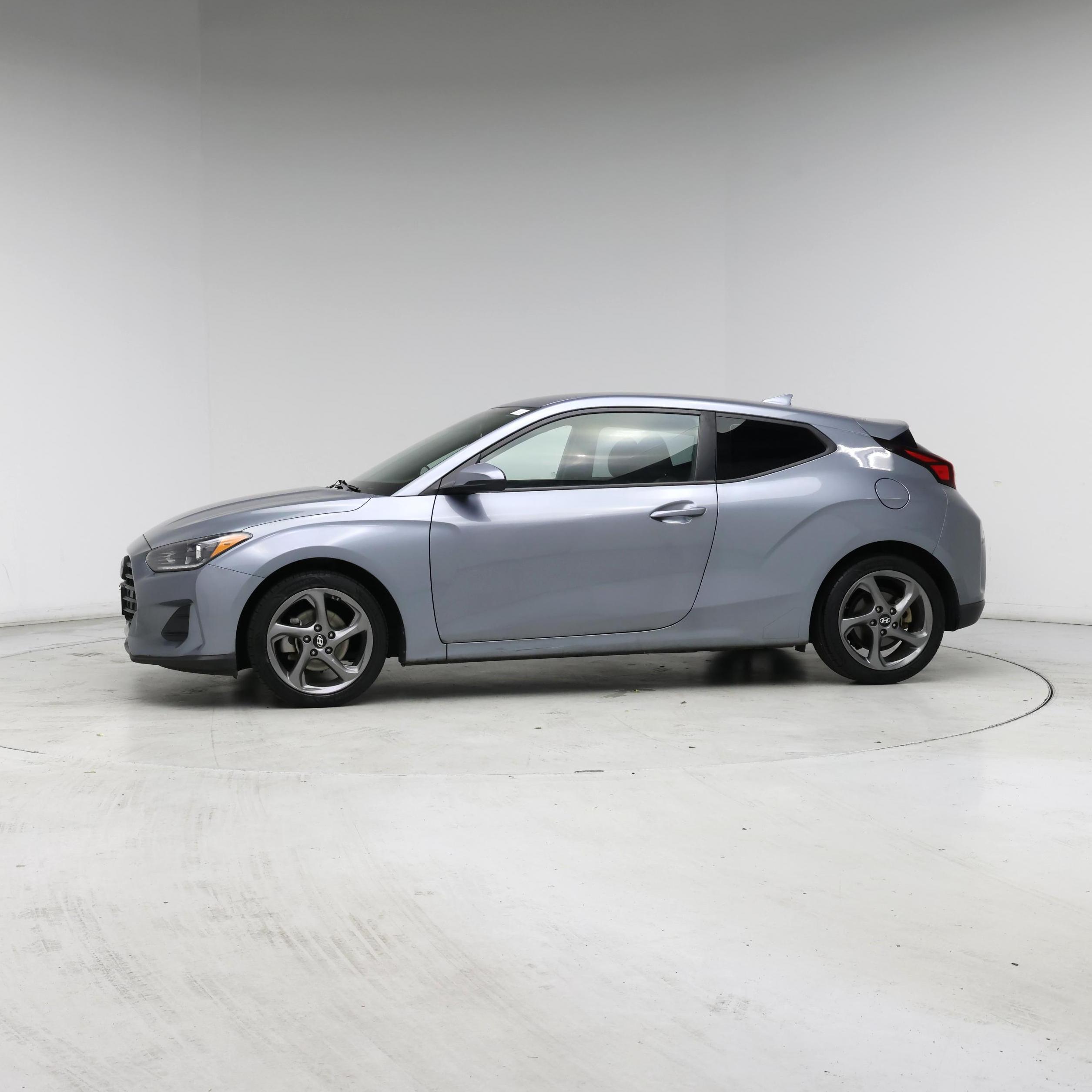 Thumbnail: 2019 Hyundai Veloster - 3
