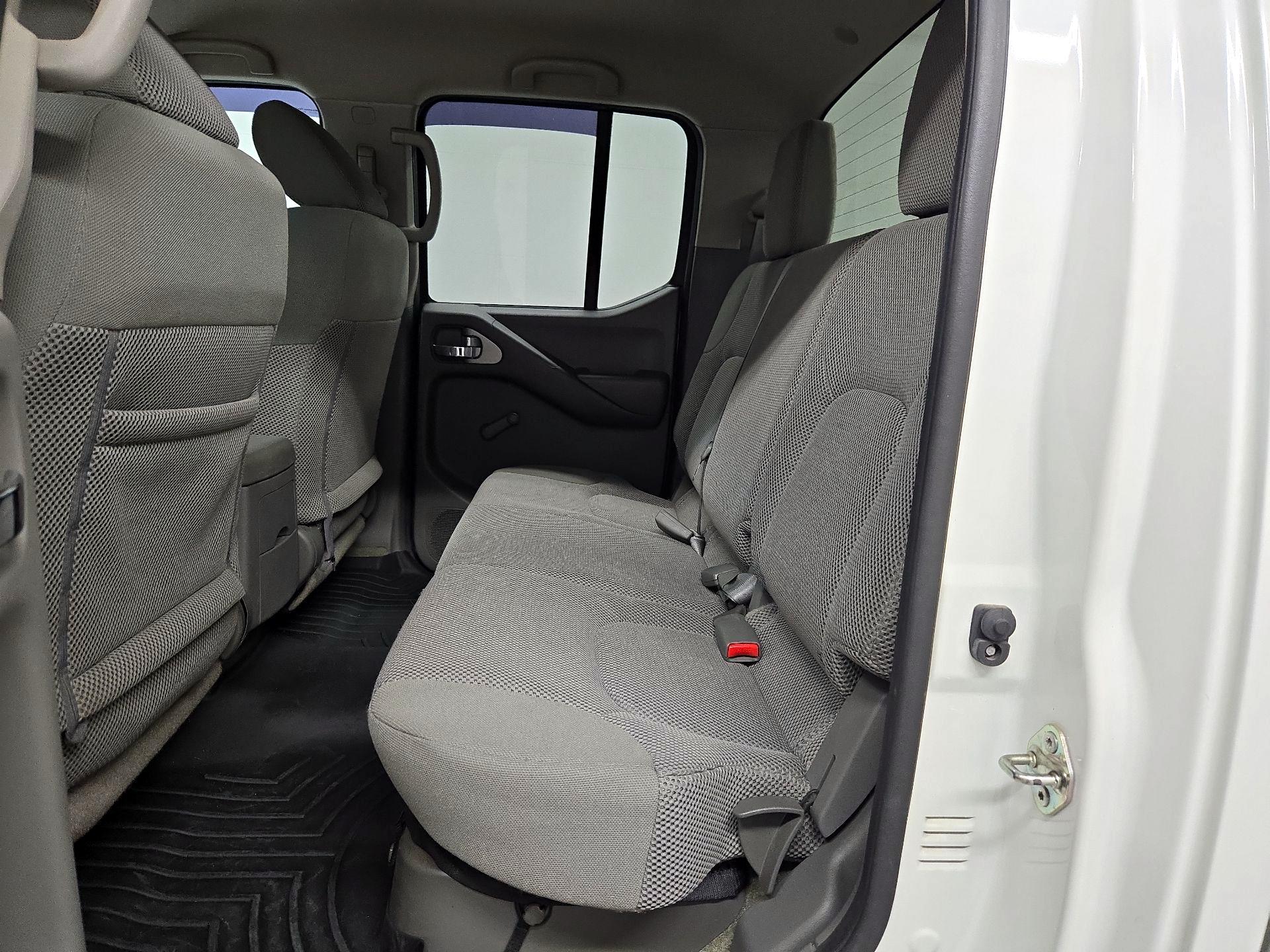 Thumbnail: 2017 Nissan Frontier - 18