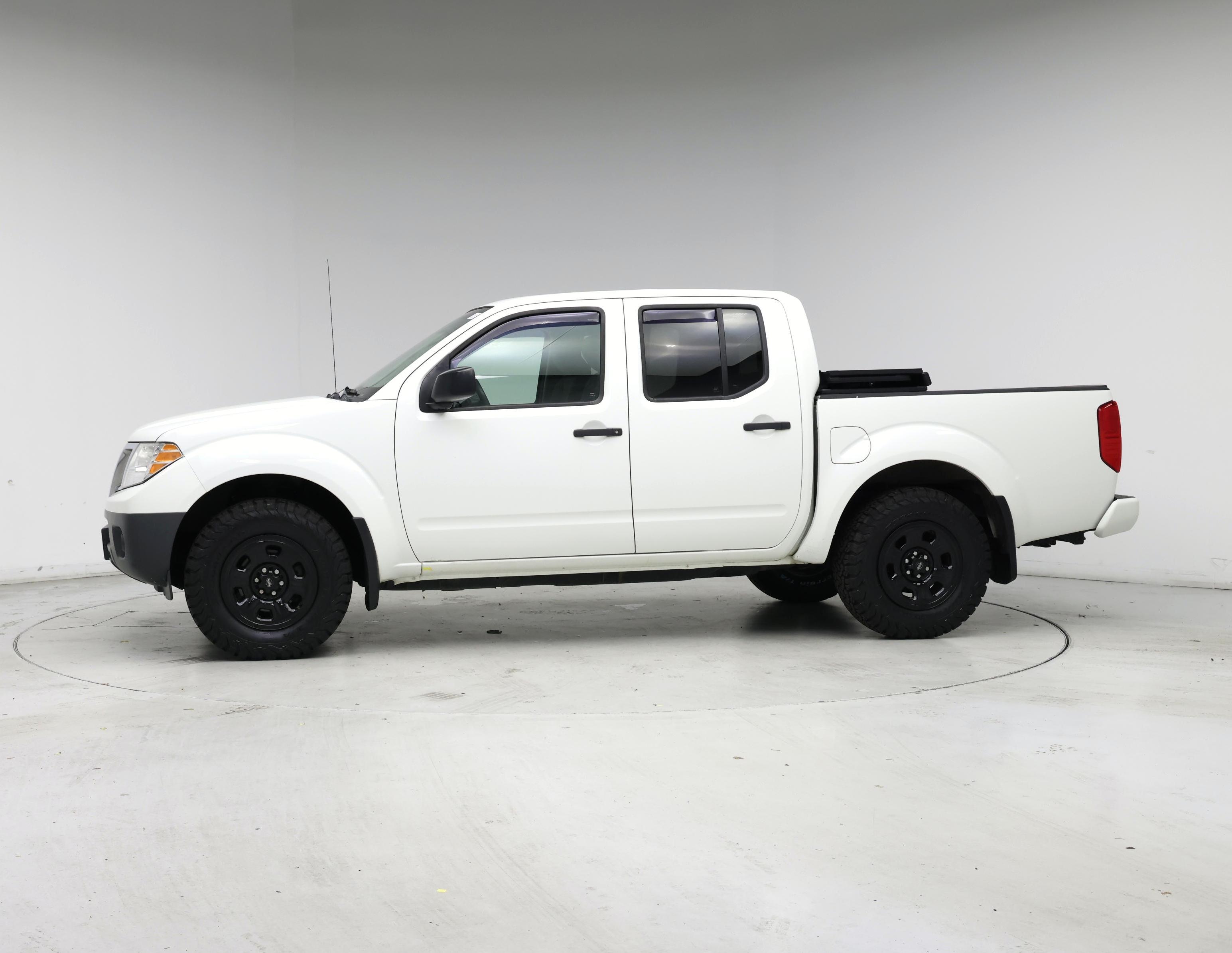 Thumbnail: 2017 Nissan Frontier - 3