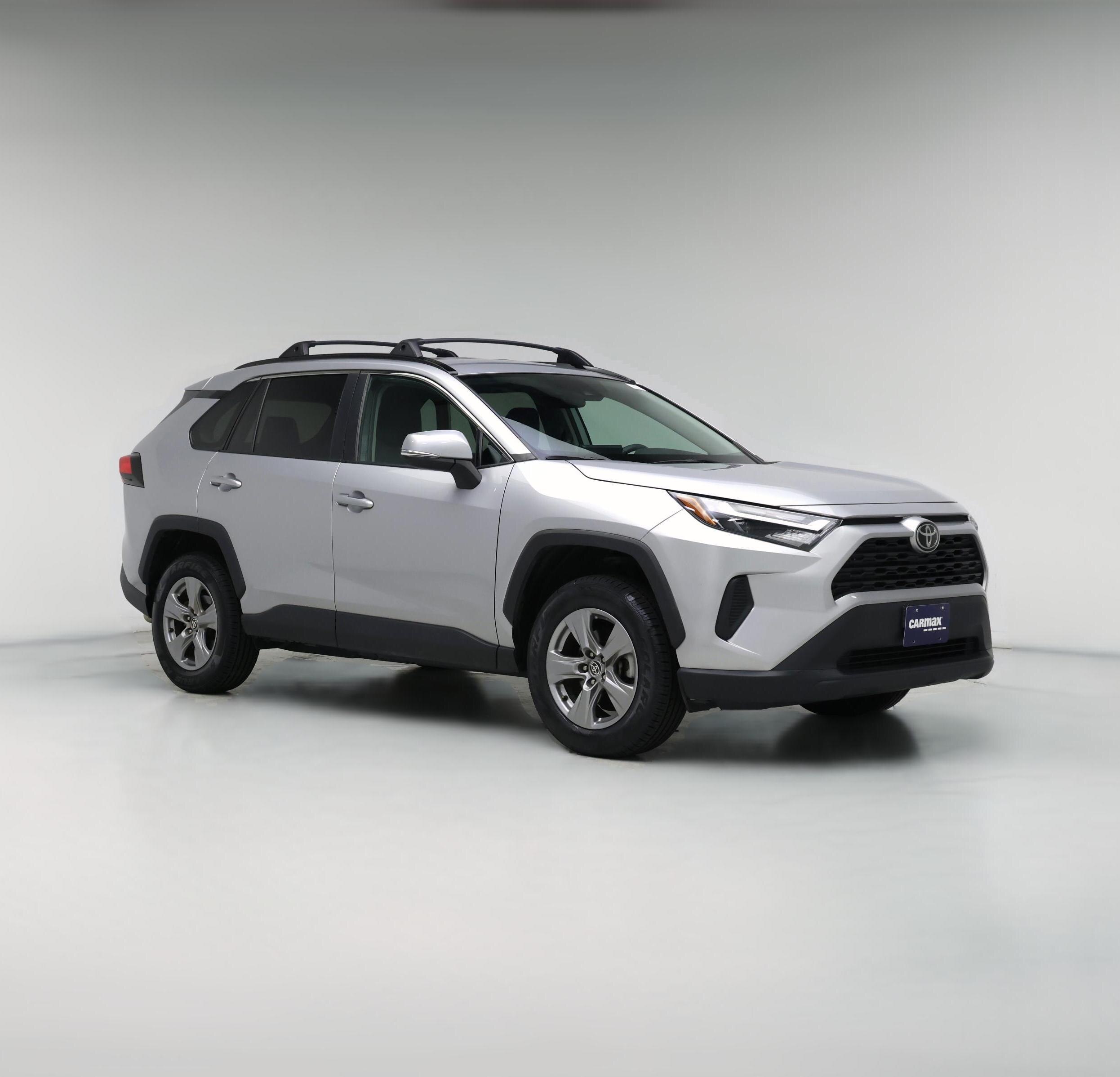 Thumbnail: 2022 Toyota RAV4 - 1