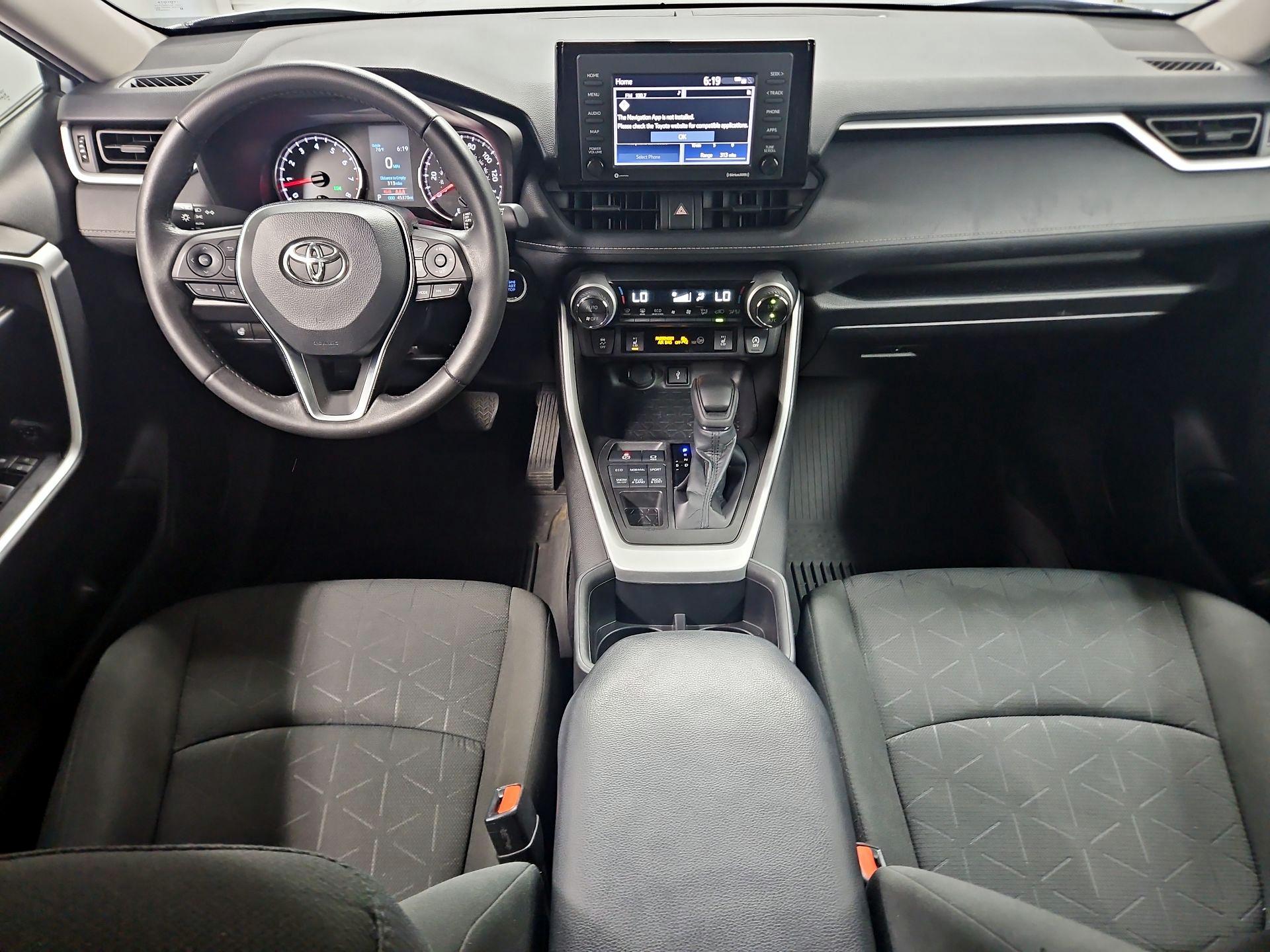 Thumbnail: 2022 Toyota RAV4 - 9