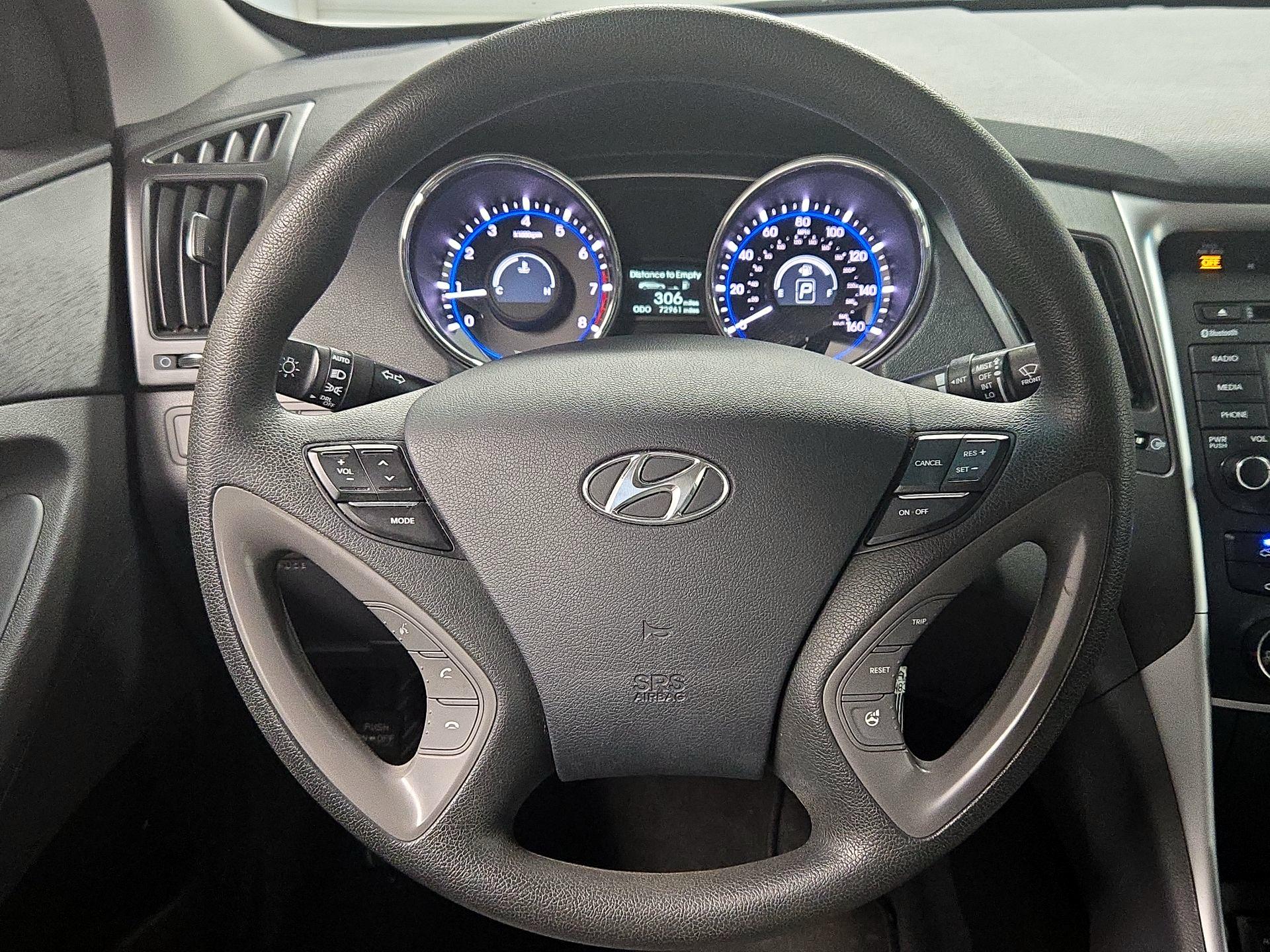 Thumbnail: 2014 Hyundai Sonata - 10