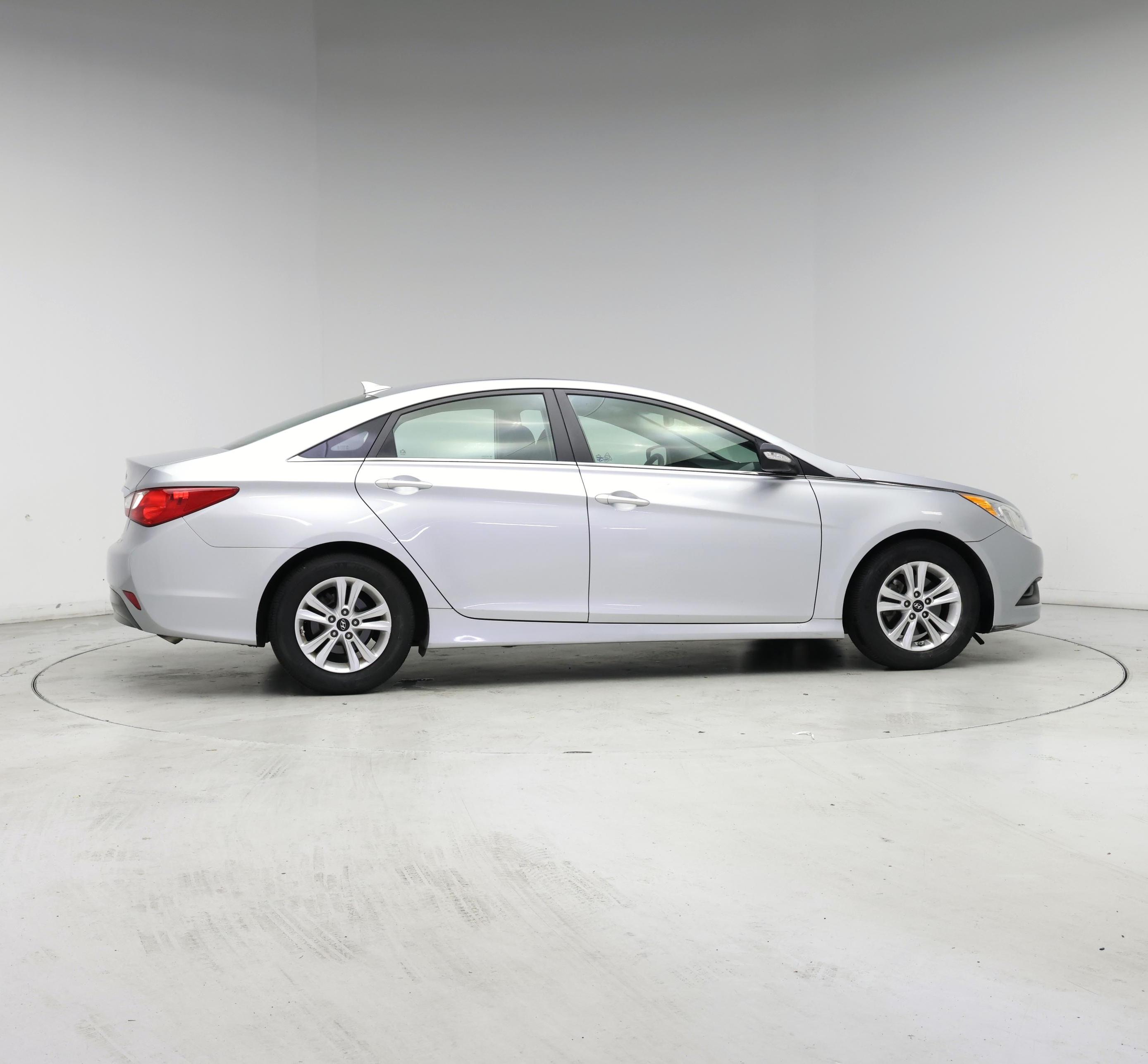 Thumbnail: 2014 Hyundai Sonata - 7