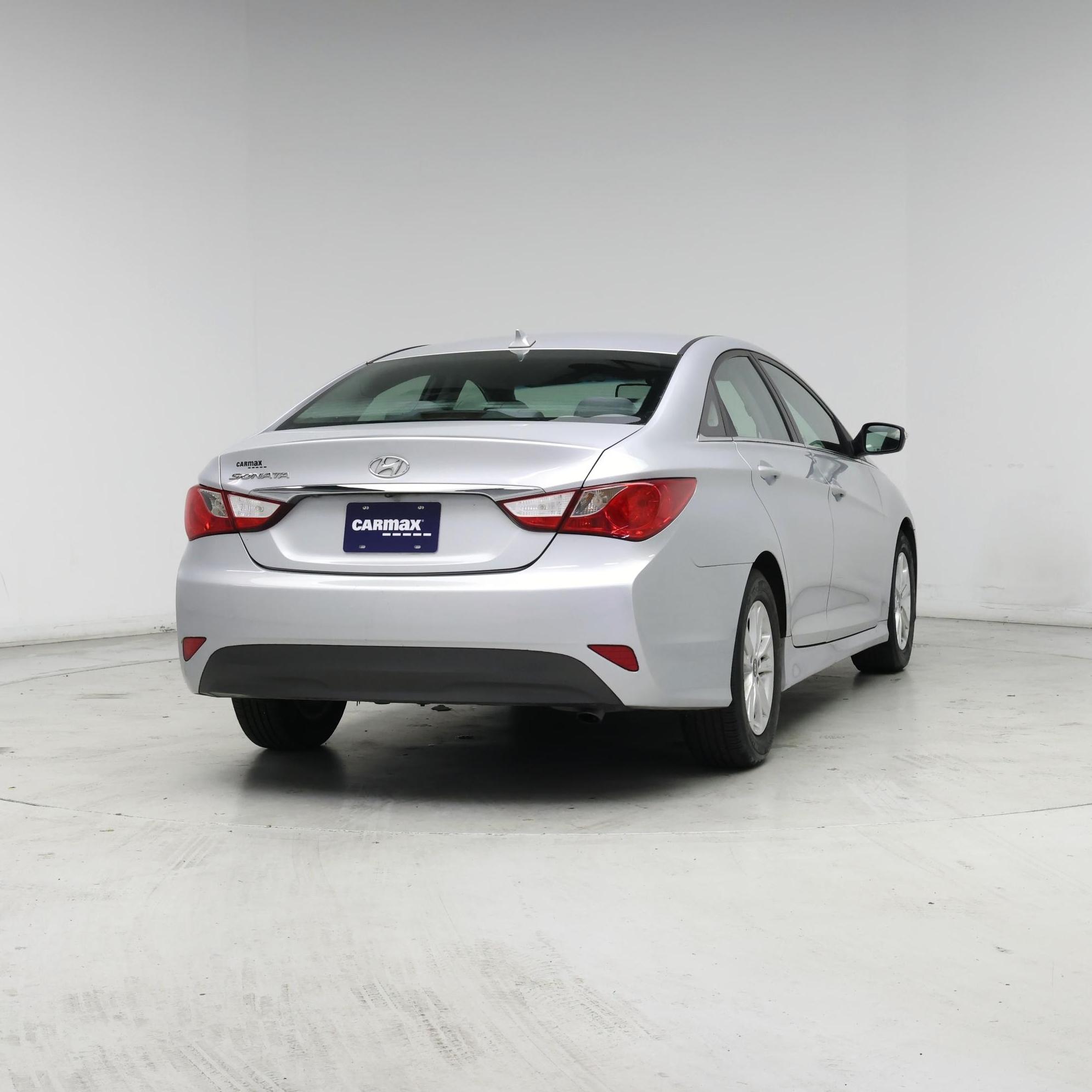 Thumbnail: 2014 Hyundai Sonata - 8