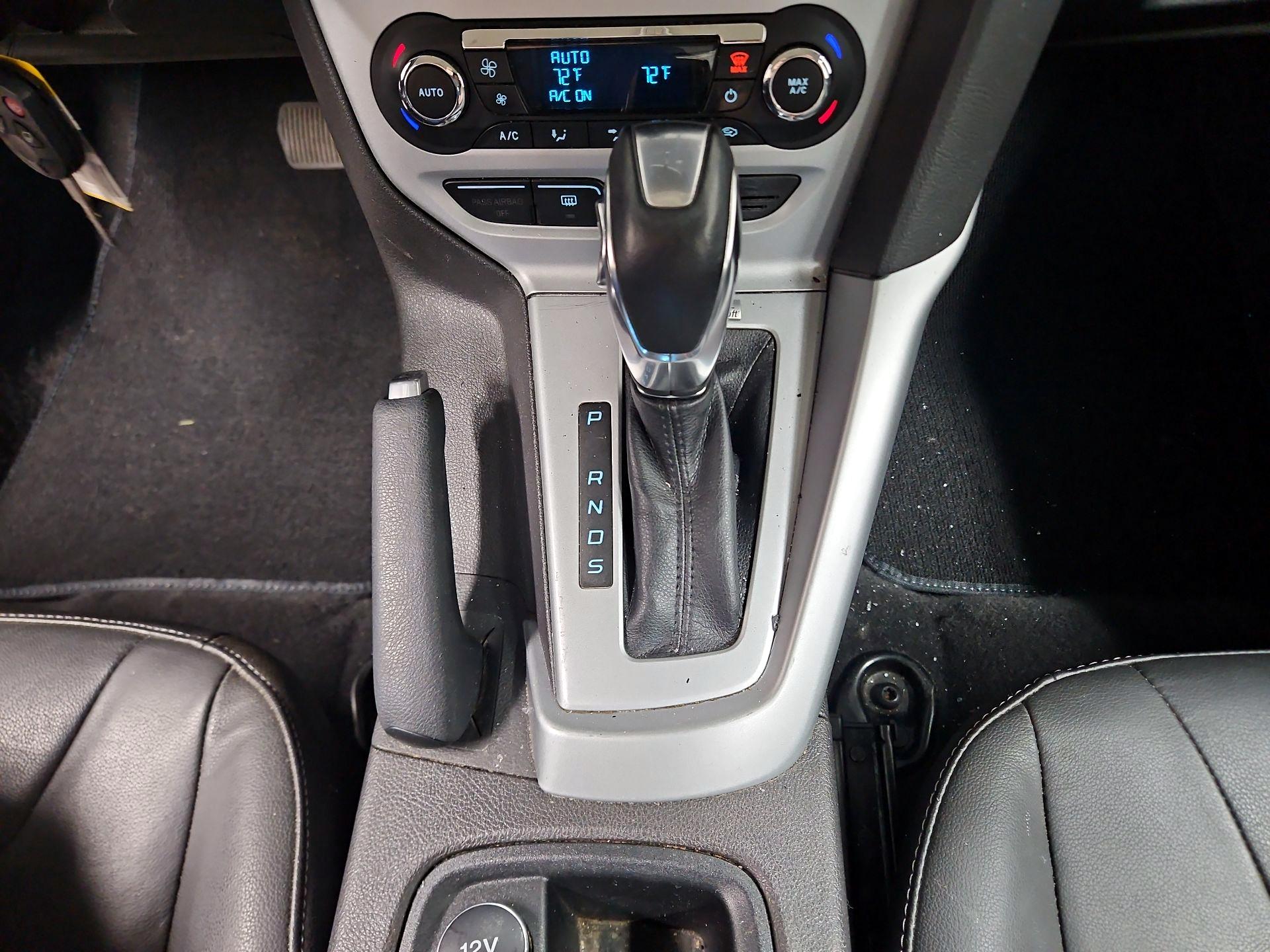 Thumbnail: 2014 Ford Focus - 16