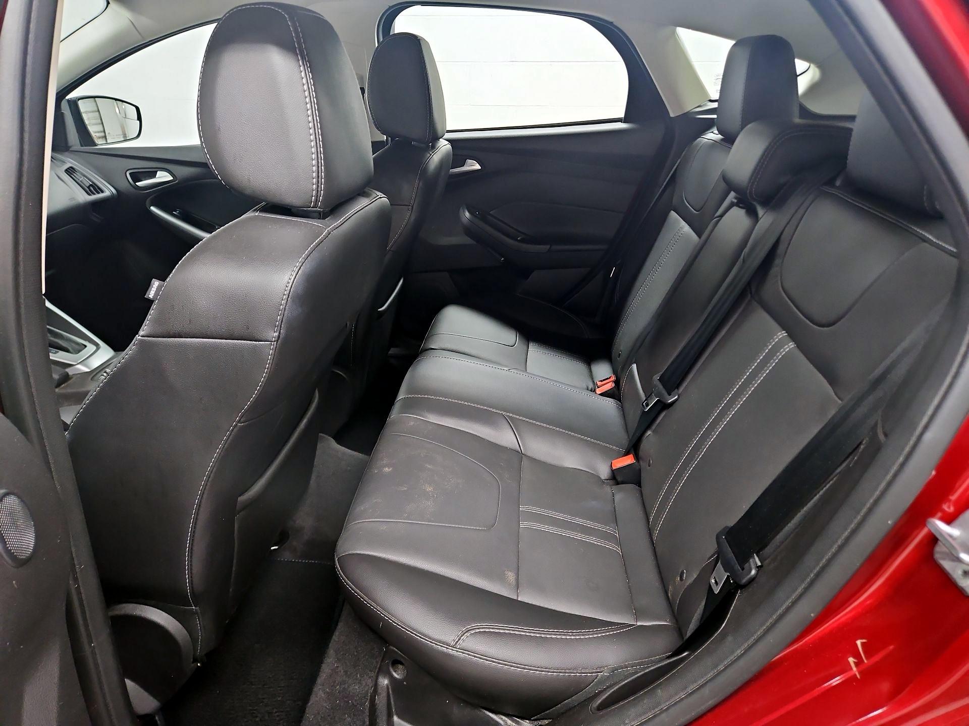 Thumbnail: 2014 Ford Focus - 18