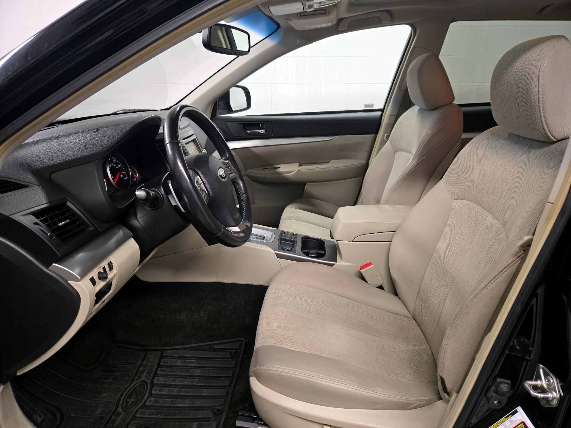 Thumbnail: 2014 Subaru Outback - 11