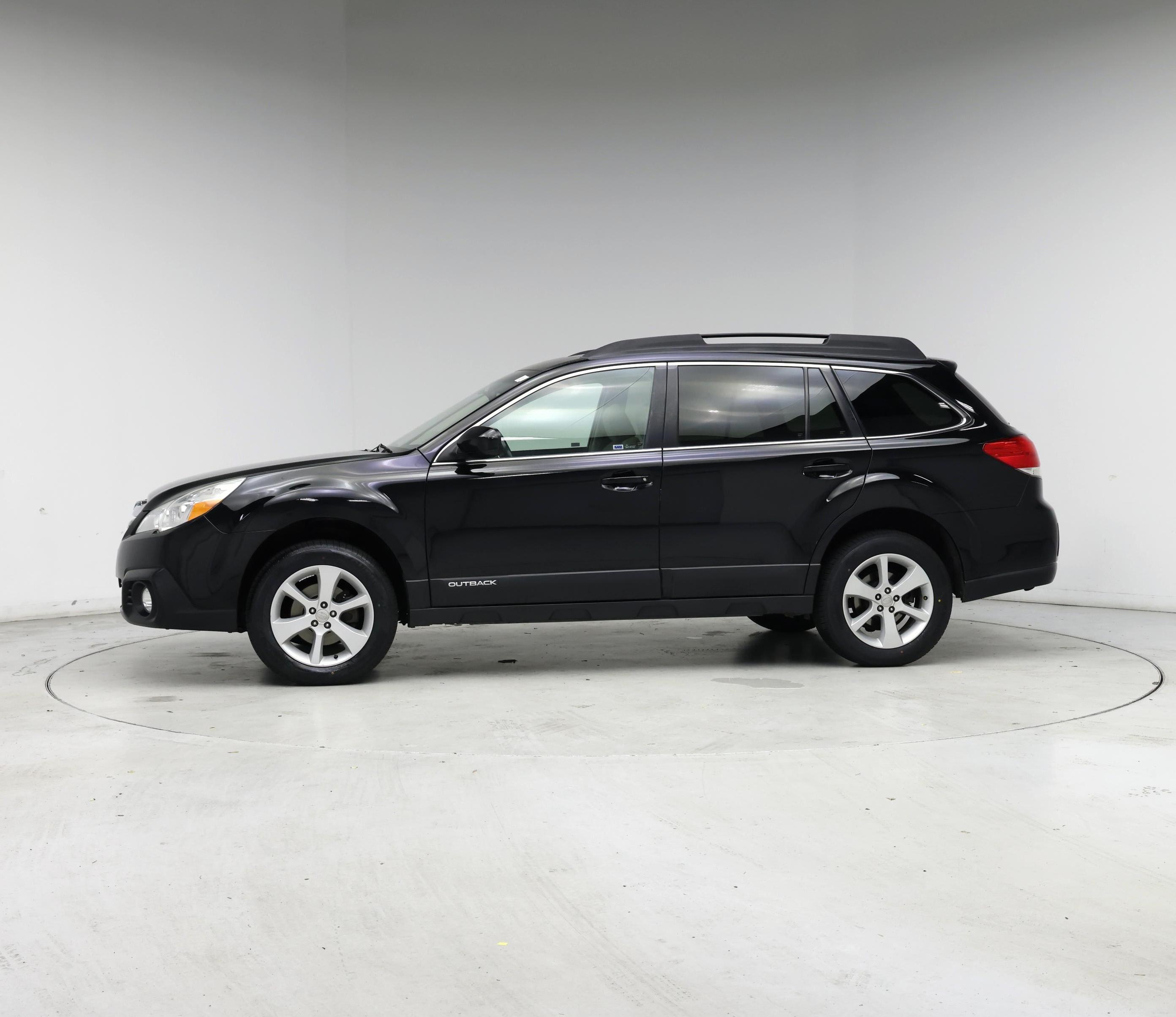 Thumbnail: 2014 Subaru Outback - 3